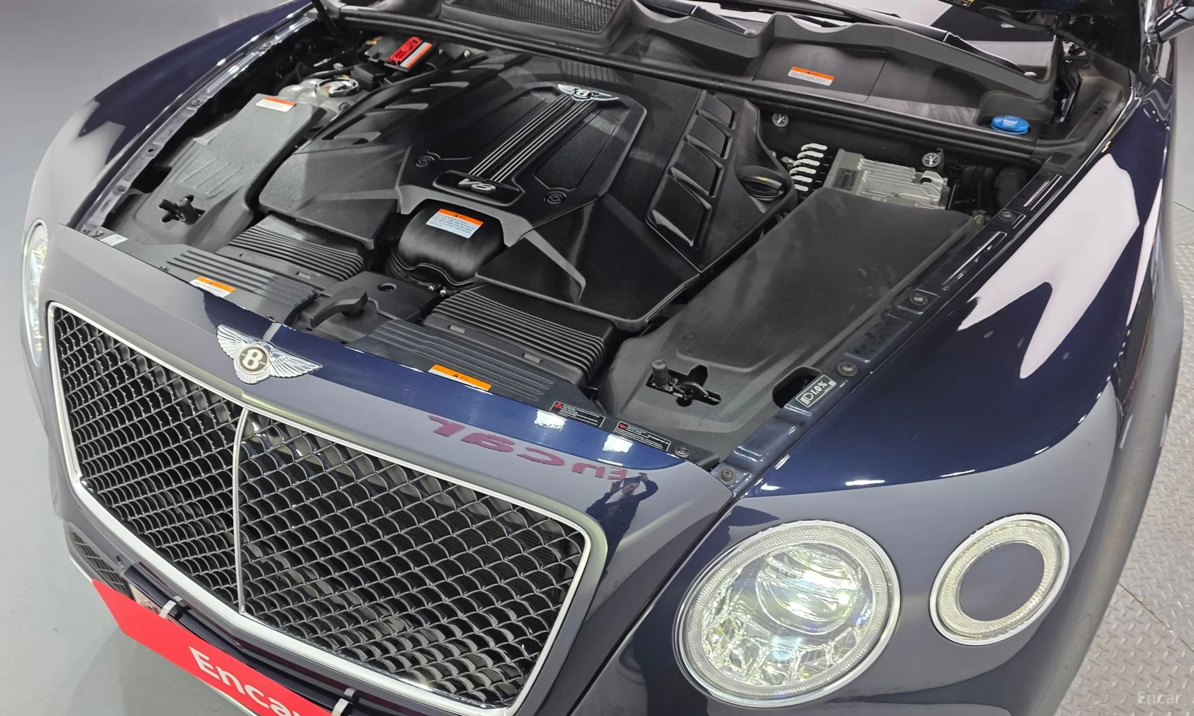 Bentley Bentayga превью 6