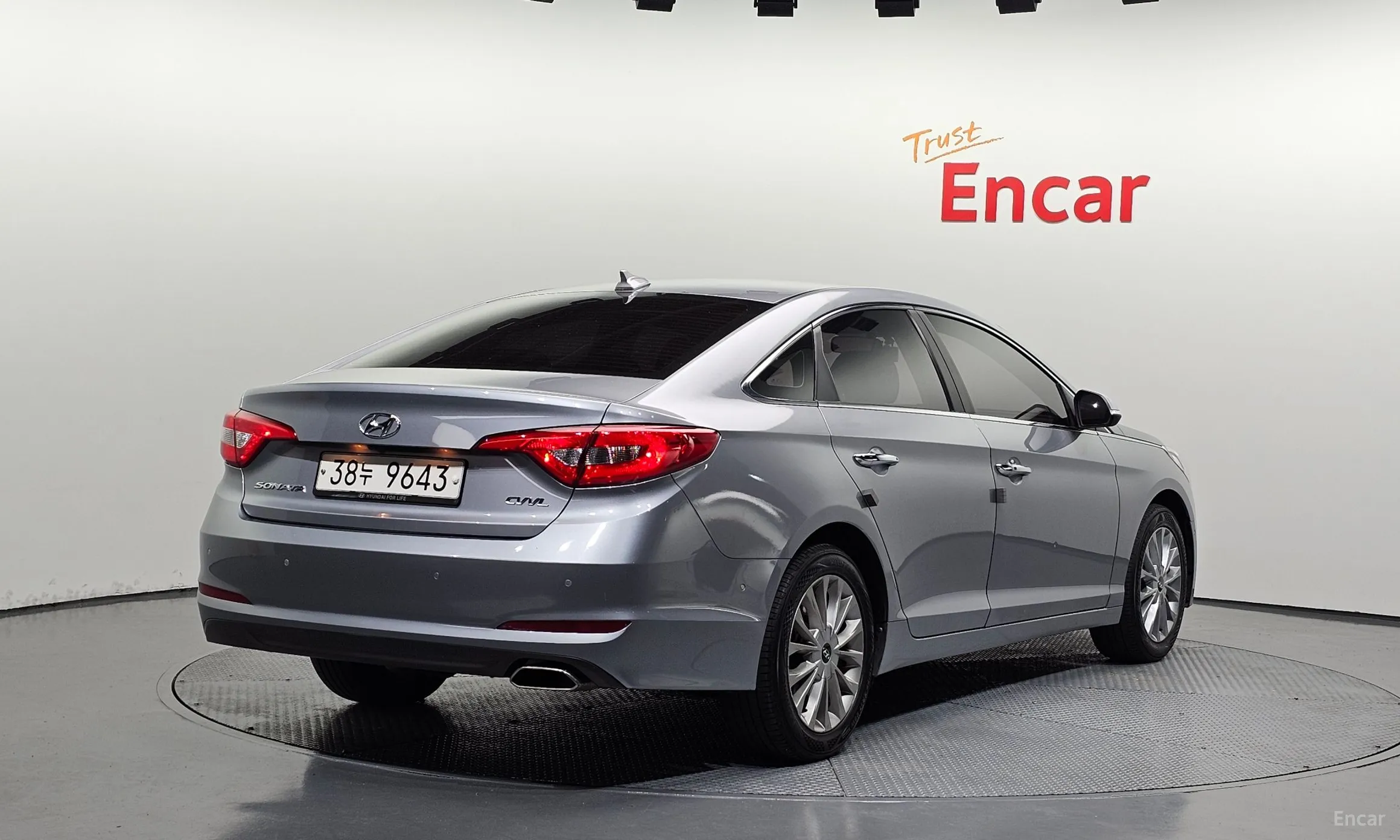 Hyundai LF Sonata