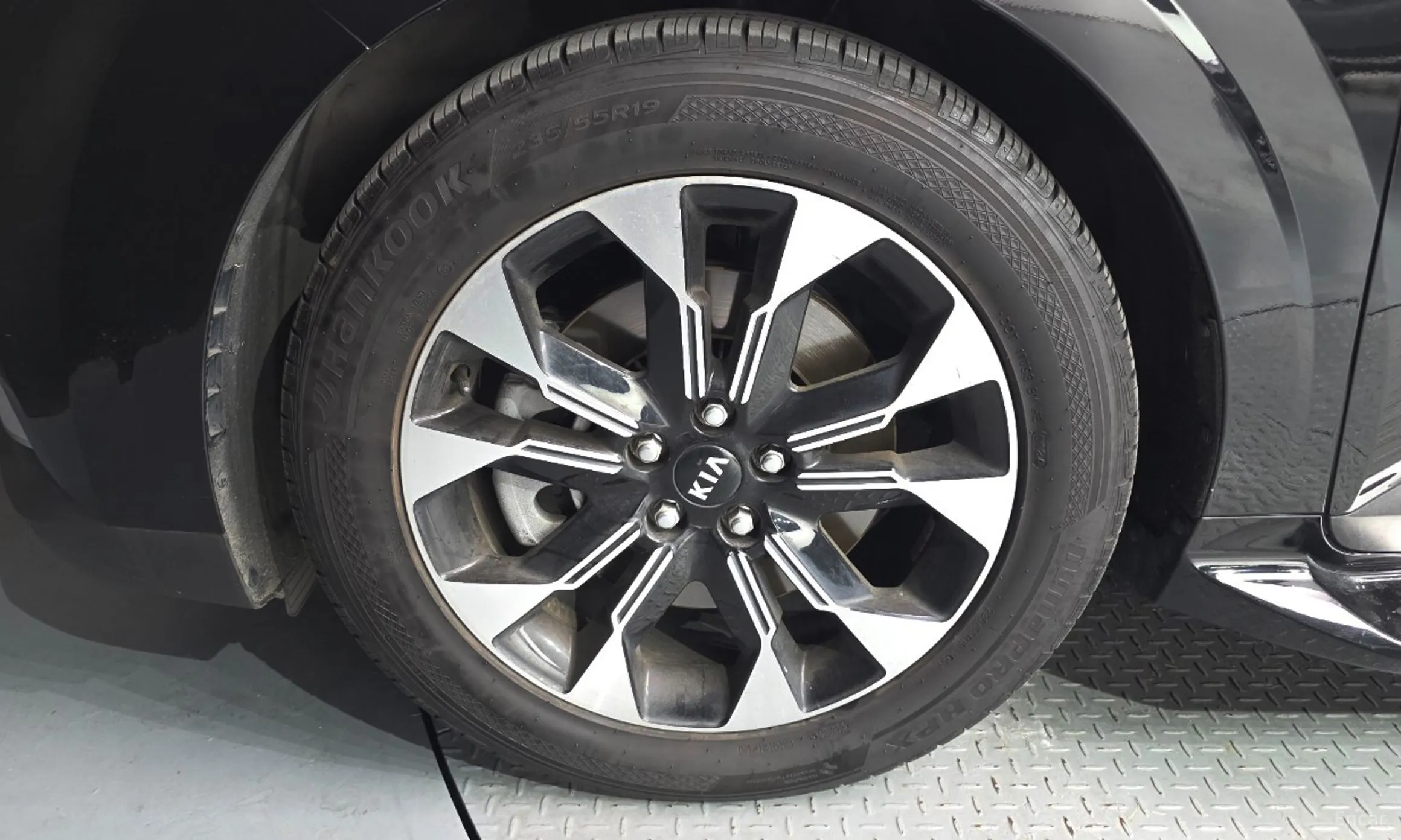 Kia Carnival Gen 4 превью 5