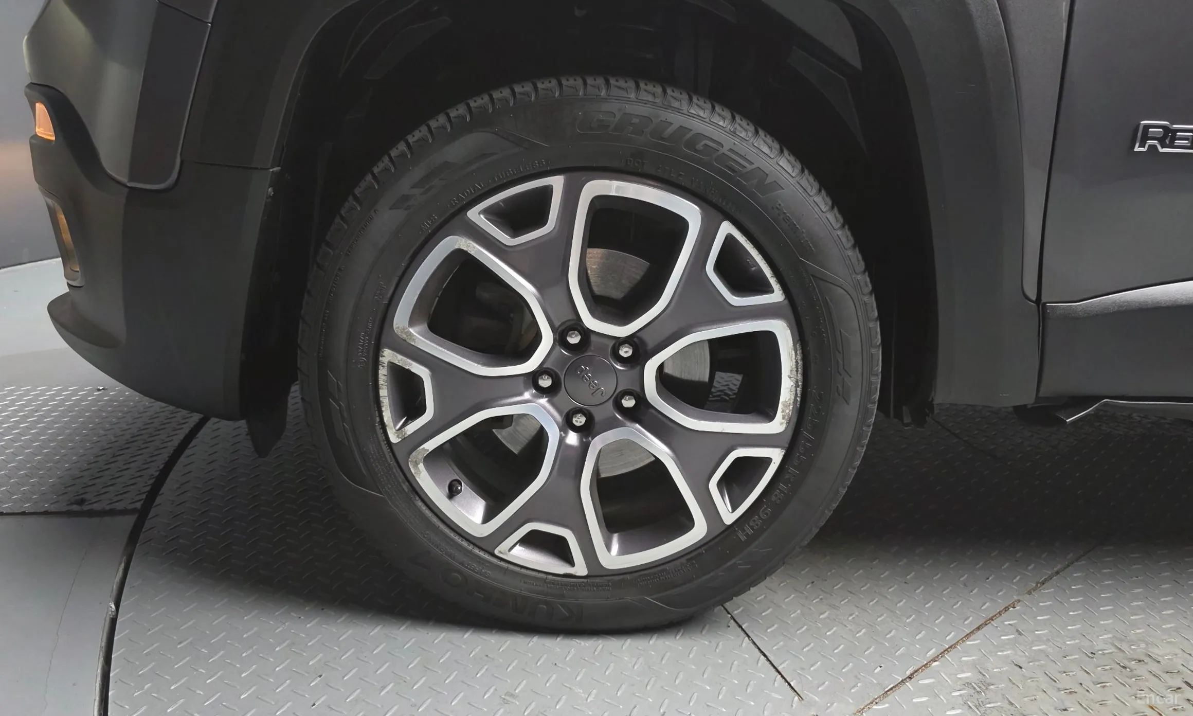 Jeep Renegade превью 5