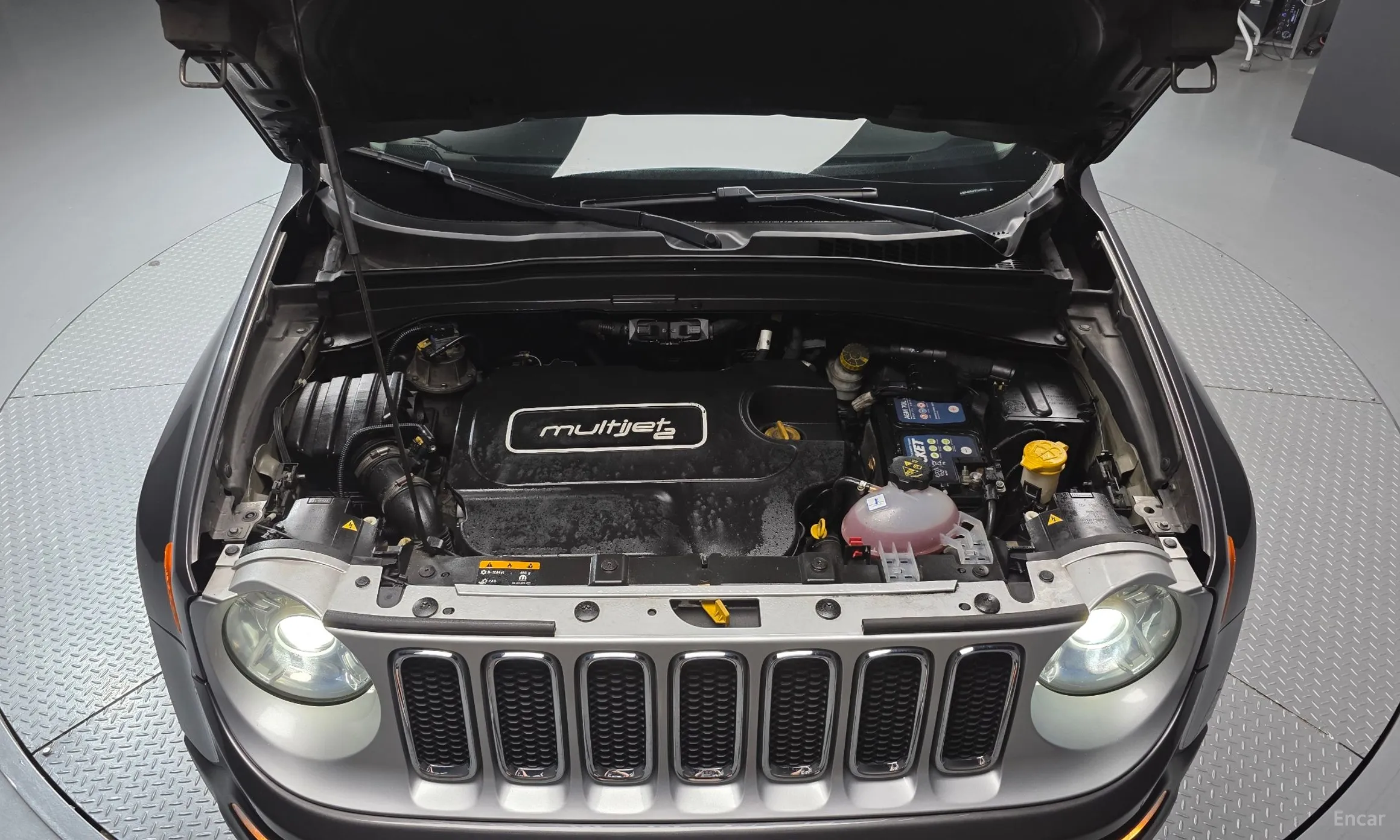 Jeep Renegade превью 6