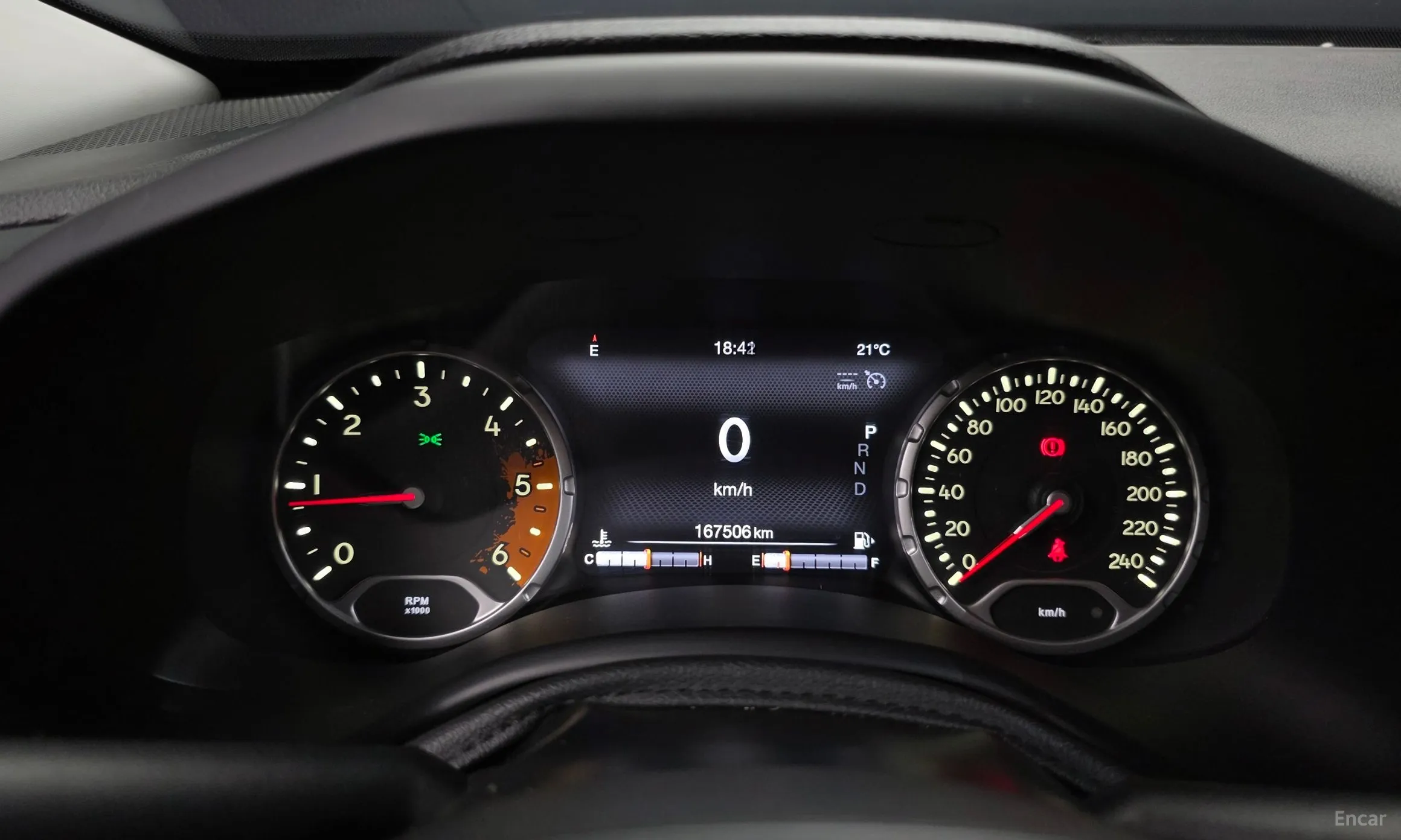 Jeep Renegade превью 8