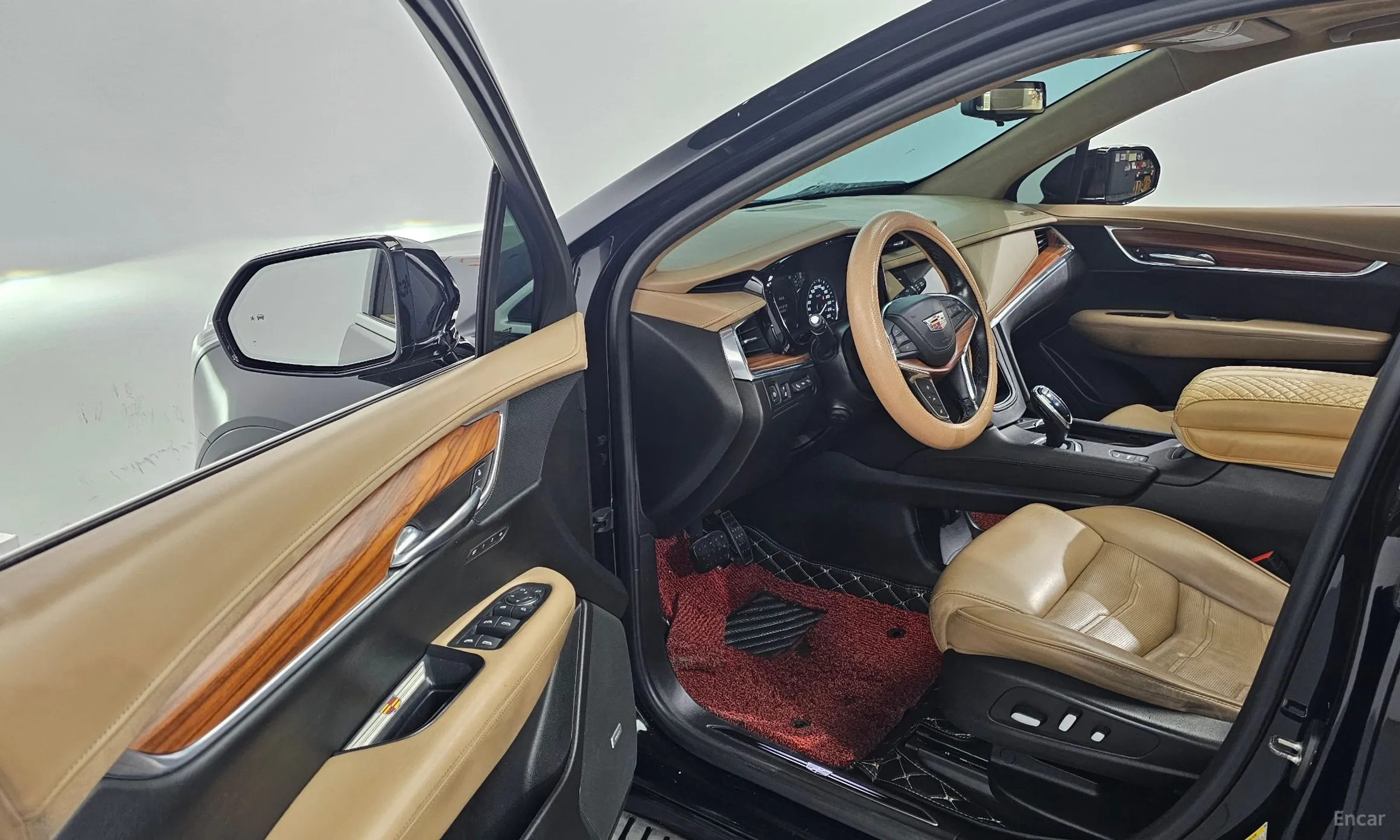 Cadillac XT5 превью 10
