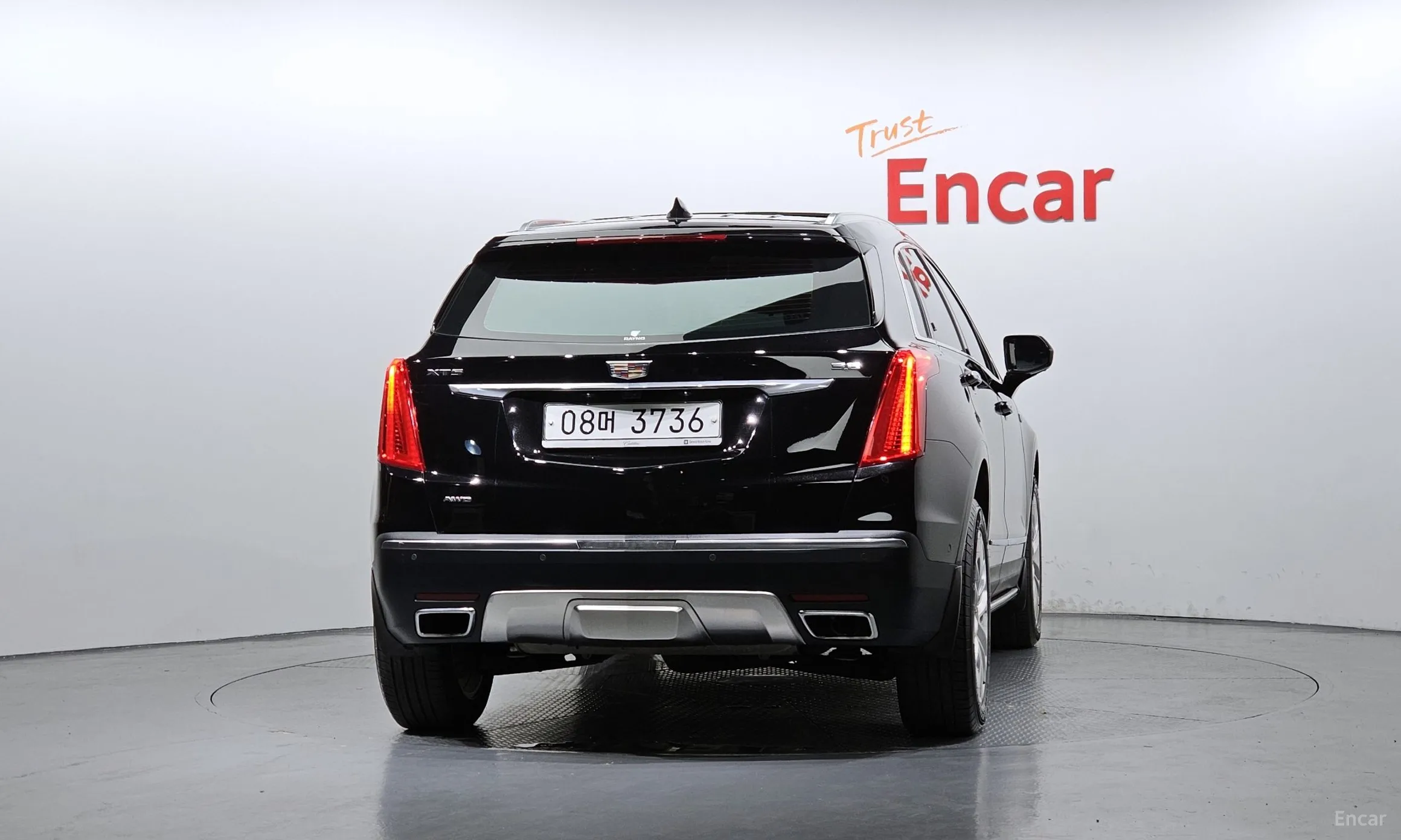 Cadillac XT5 превью 4