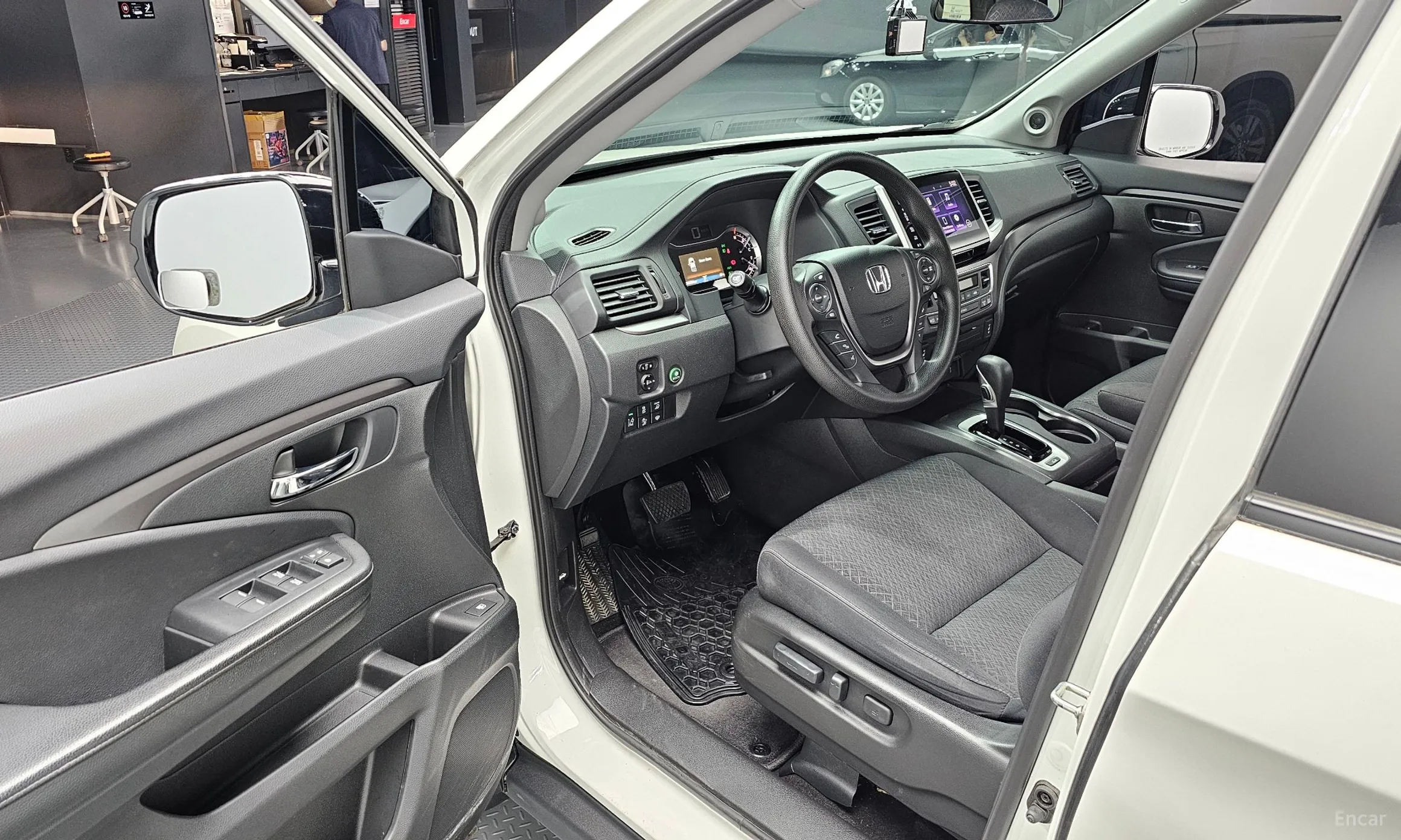 Honda Ridgeline превью 10