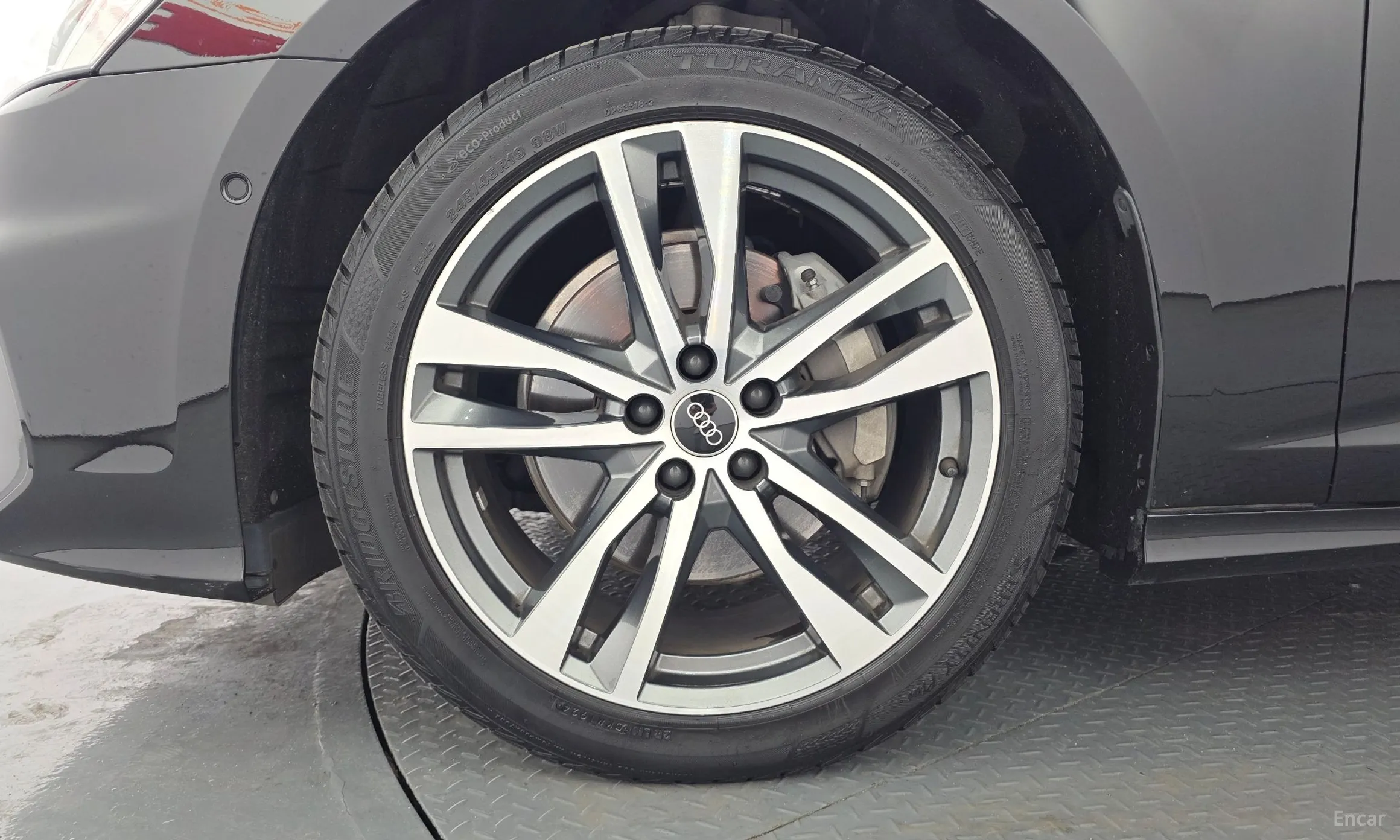 Audi A6 (C8) превью 5