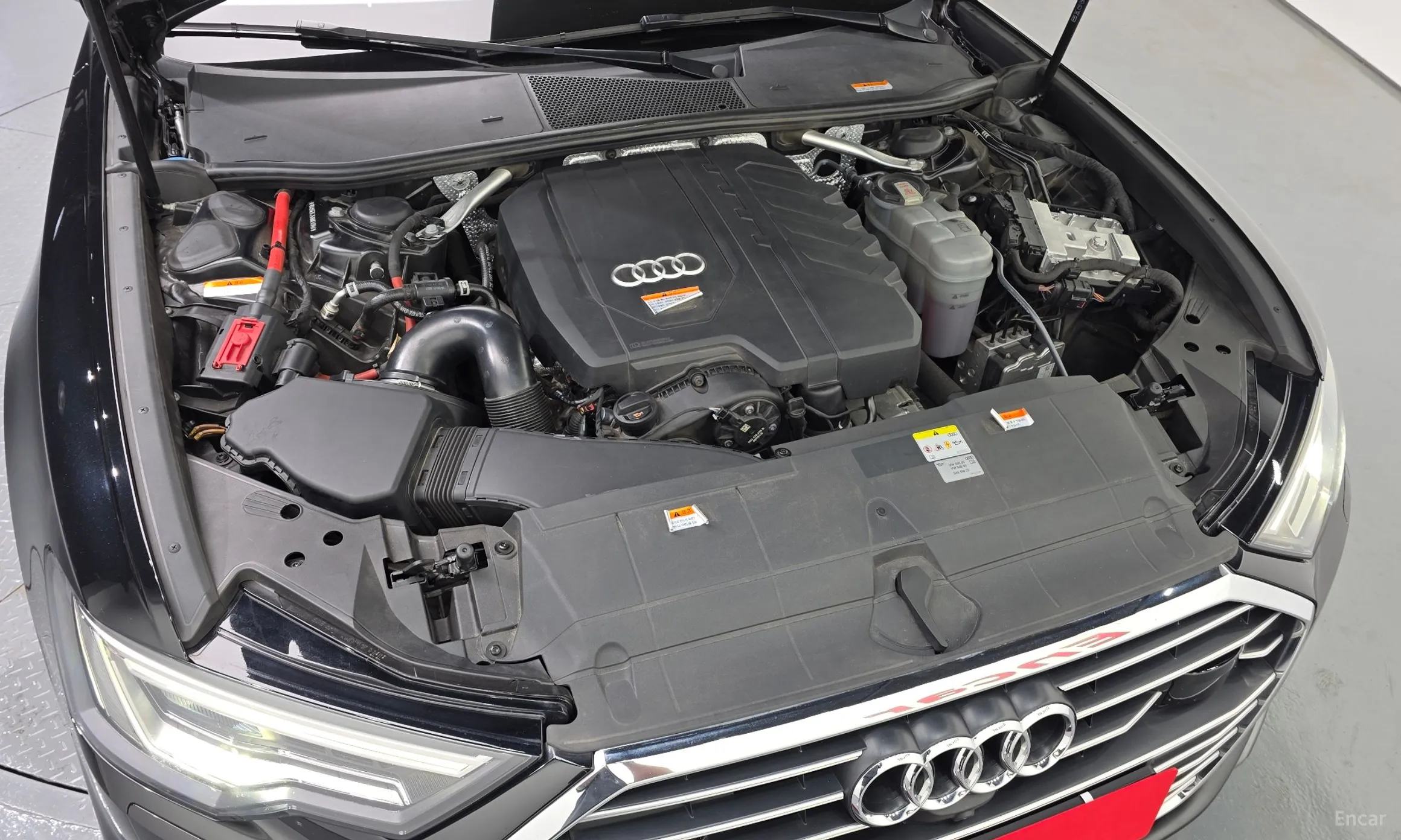 Audi A6 (C8) превью 6