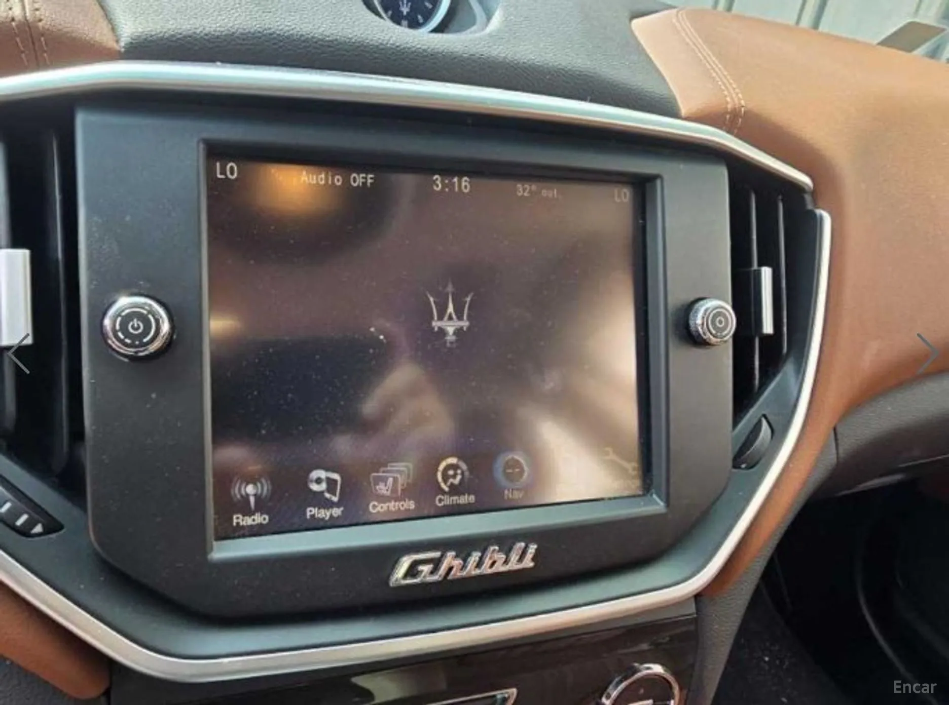 Maserati Ghibli превью 10