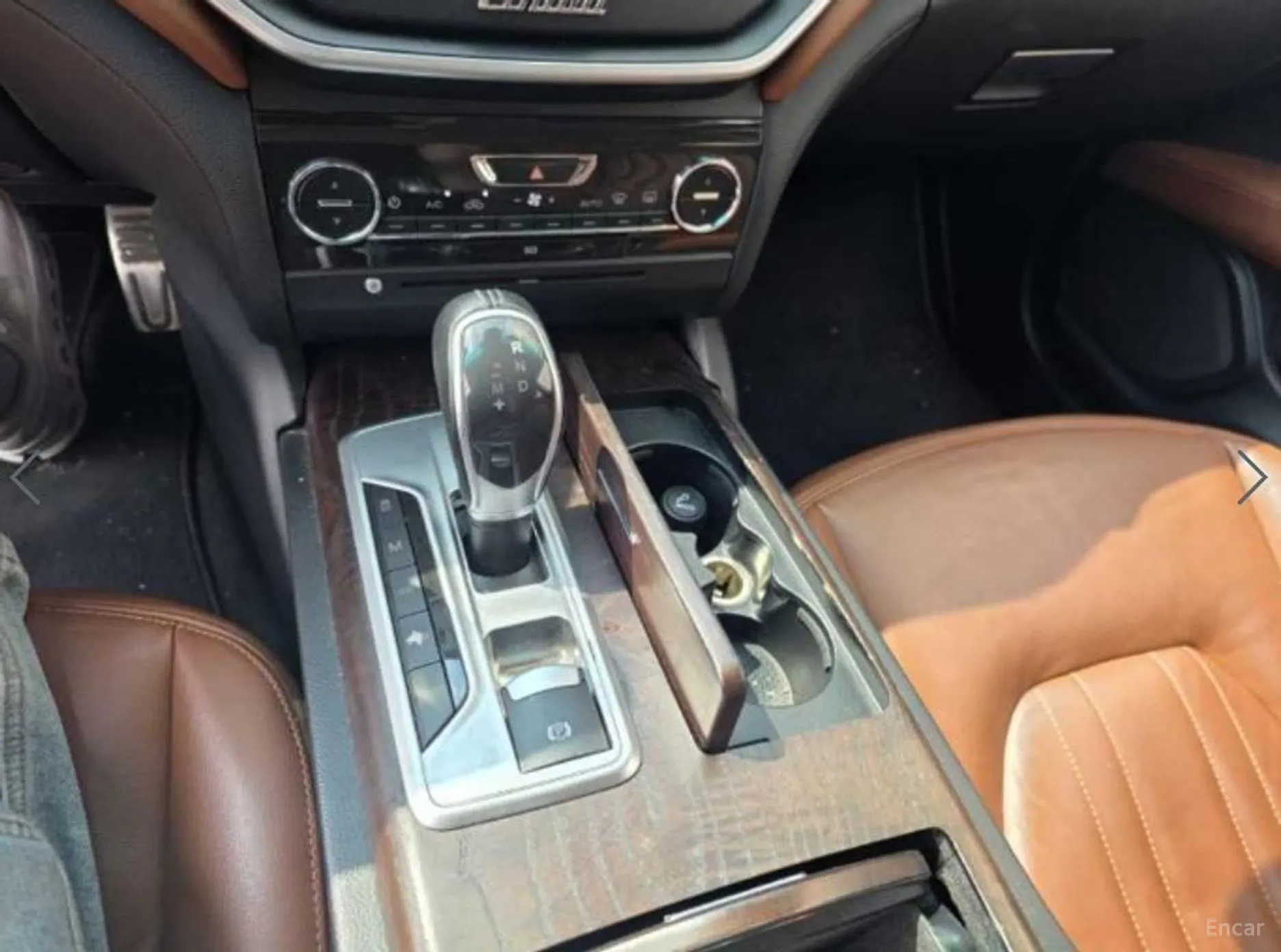 Maserati Ghibli превью 8