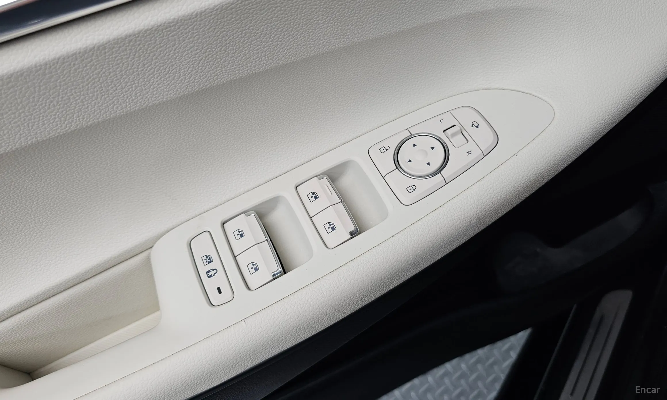 Hyundai Grandeur IG превью 17