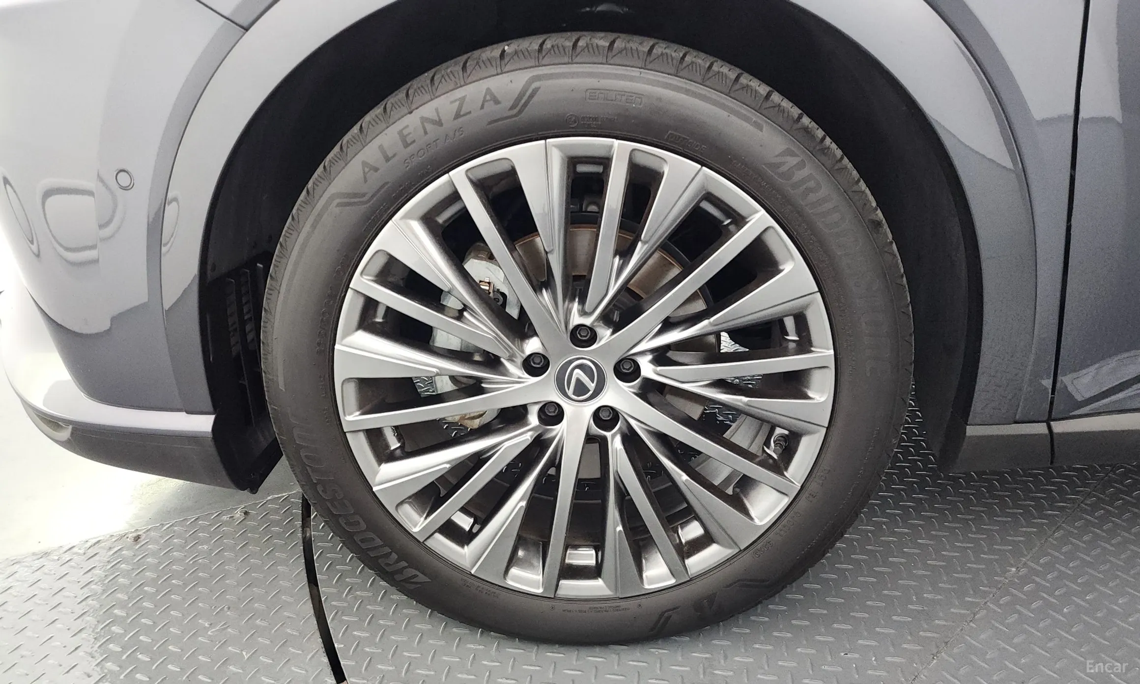 Lexus RX350h 5th Generation превью 5