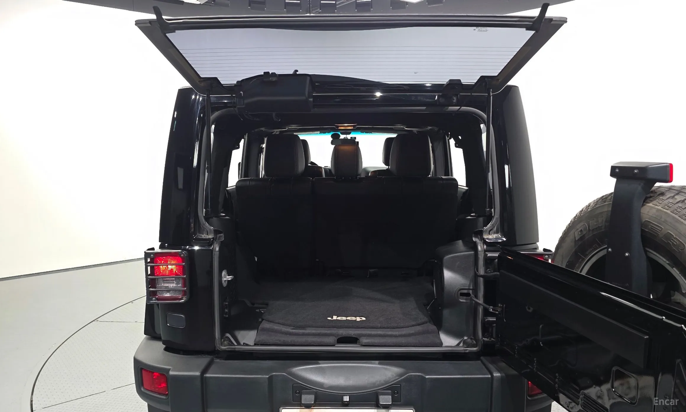 Jeep Wrangler (JK) превью 20