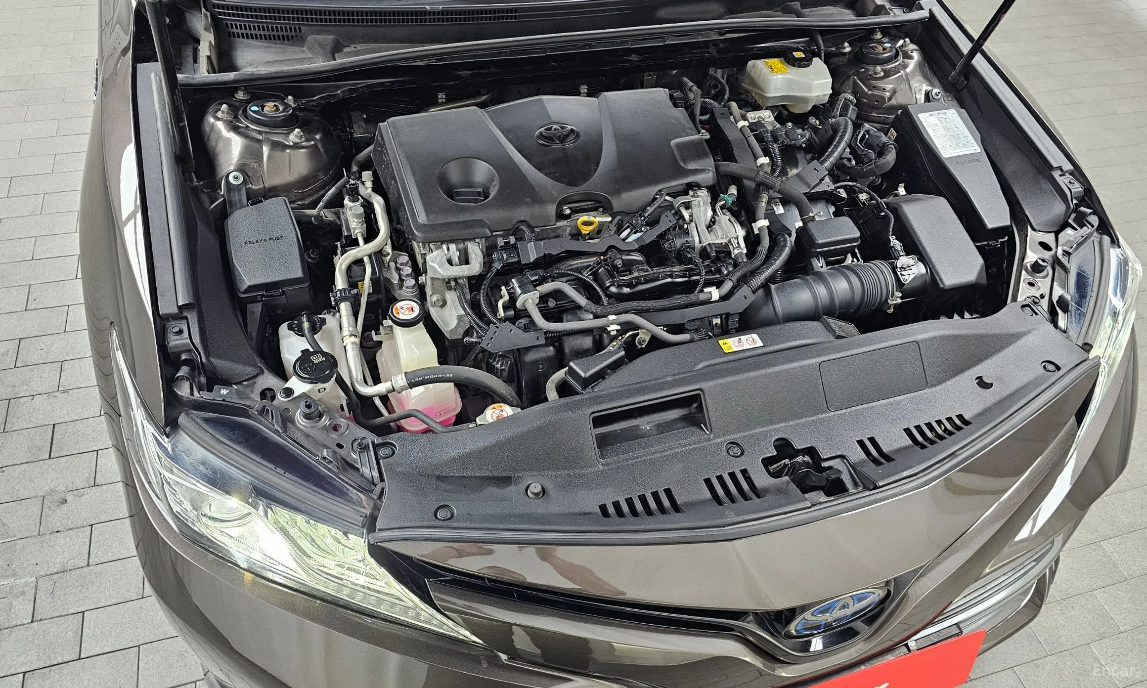 Toyota Camry (XV70) превью 6