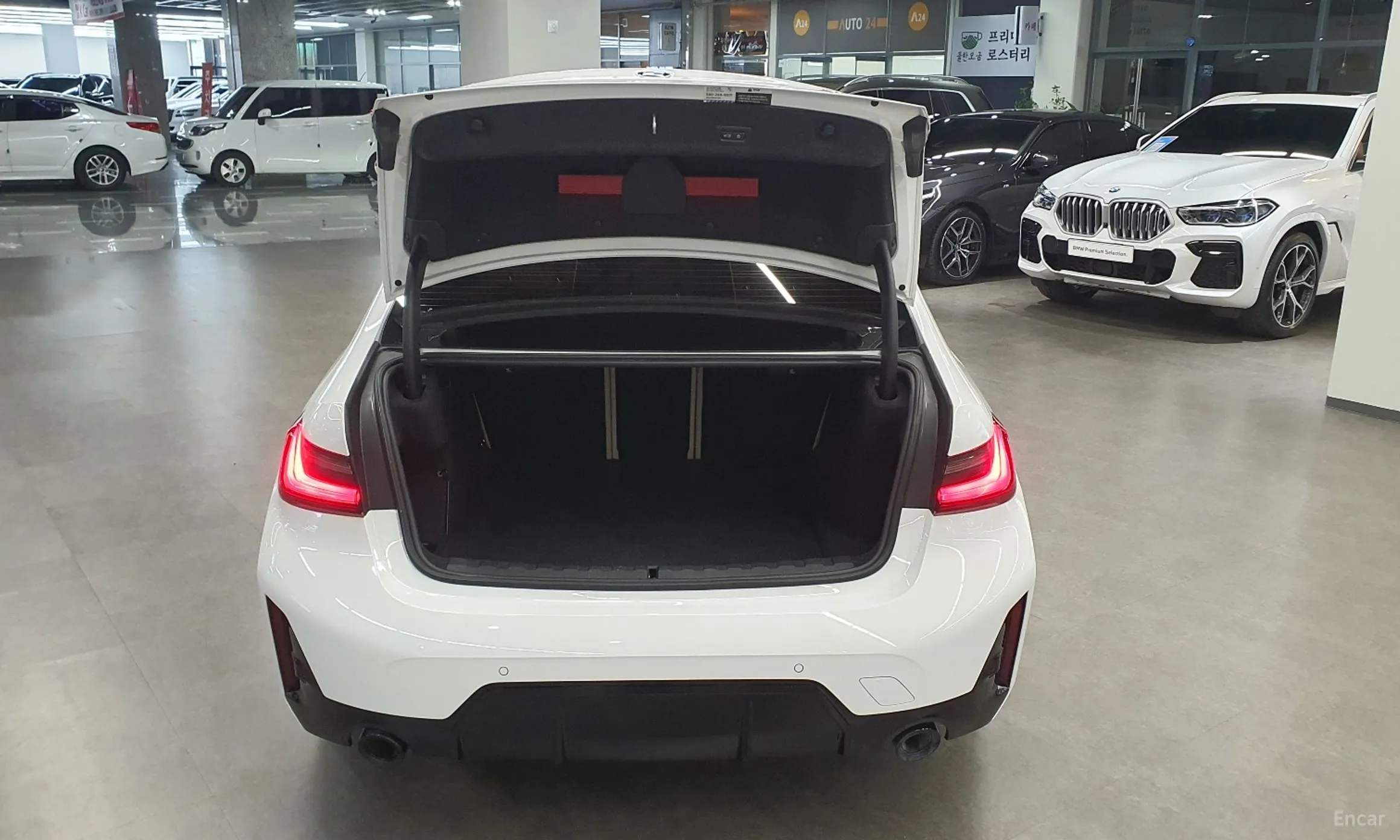 BMW 3 Series (G20) превью 10