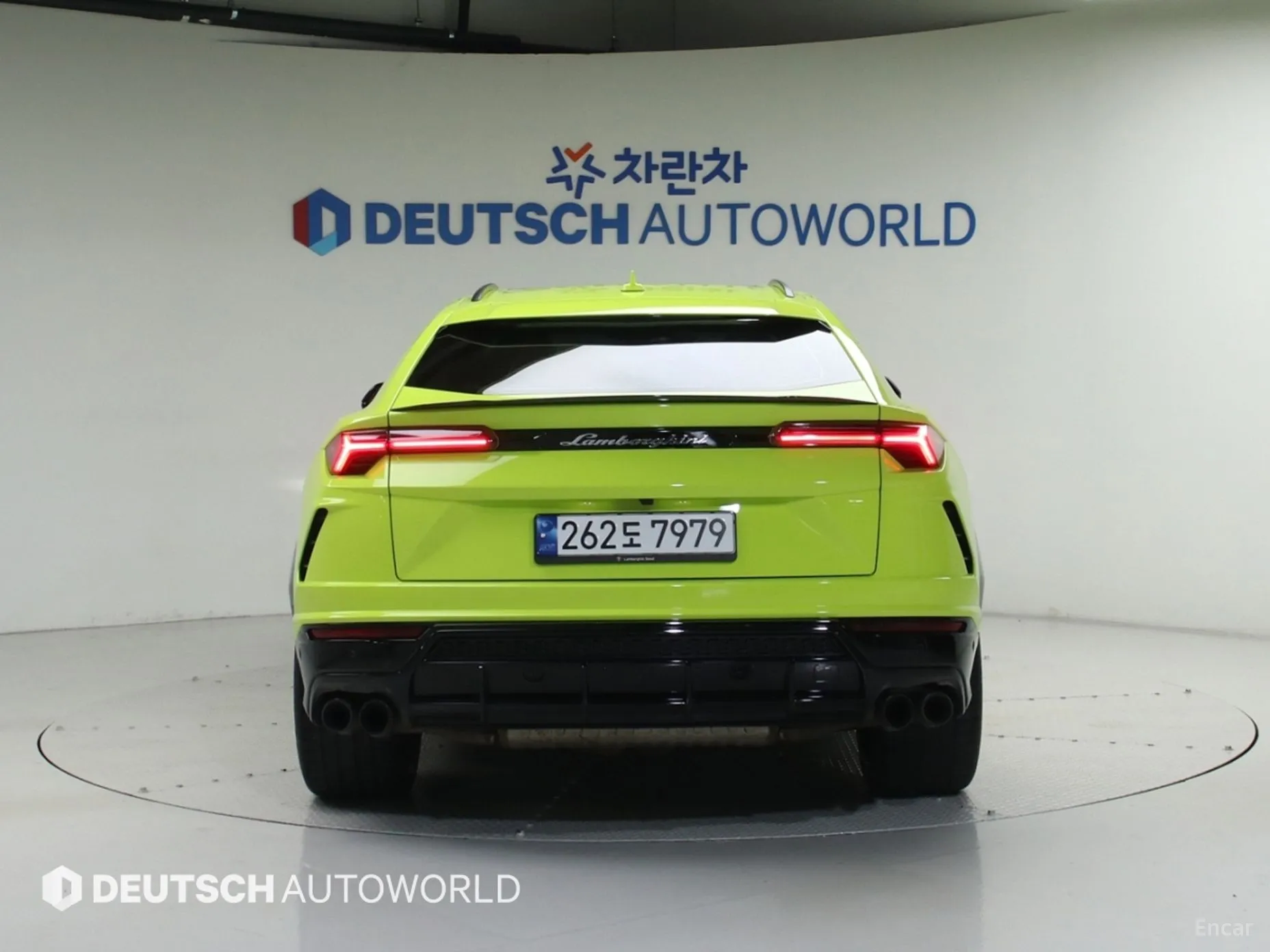Lamborghini Urus превью 4