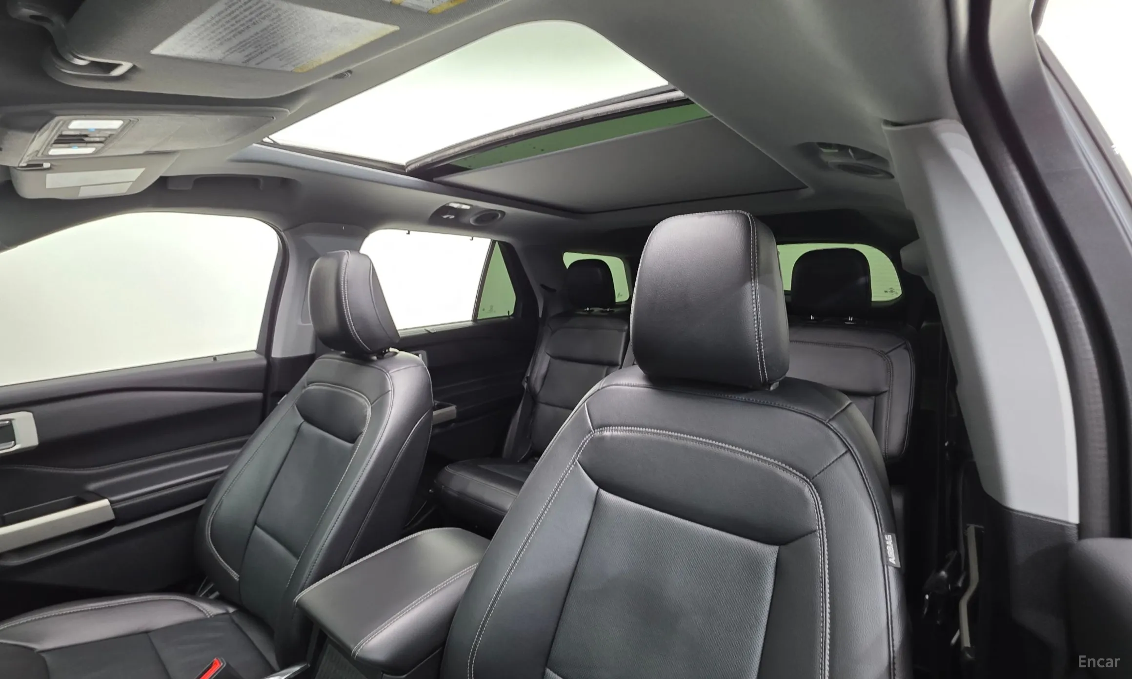 Ford Explorer 6th Generation превью 11