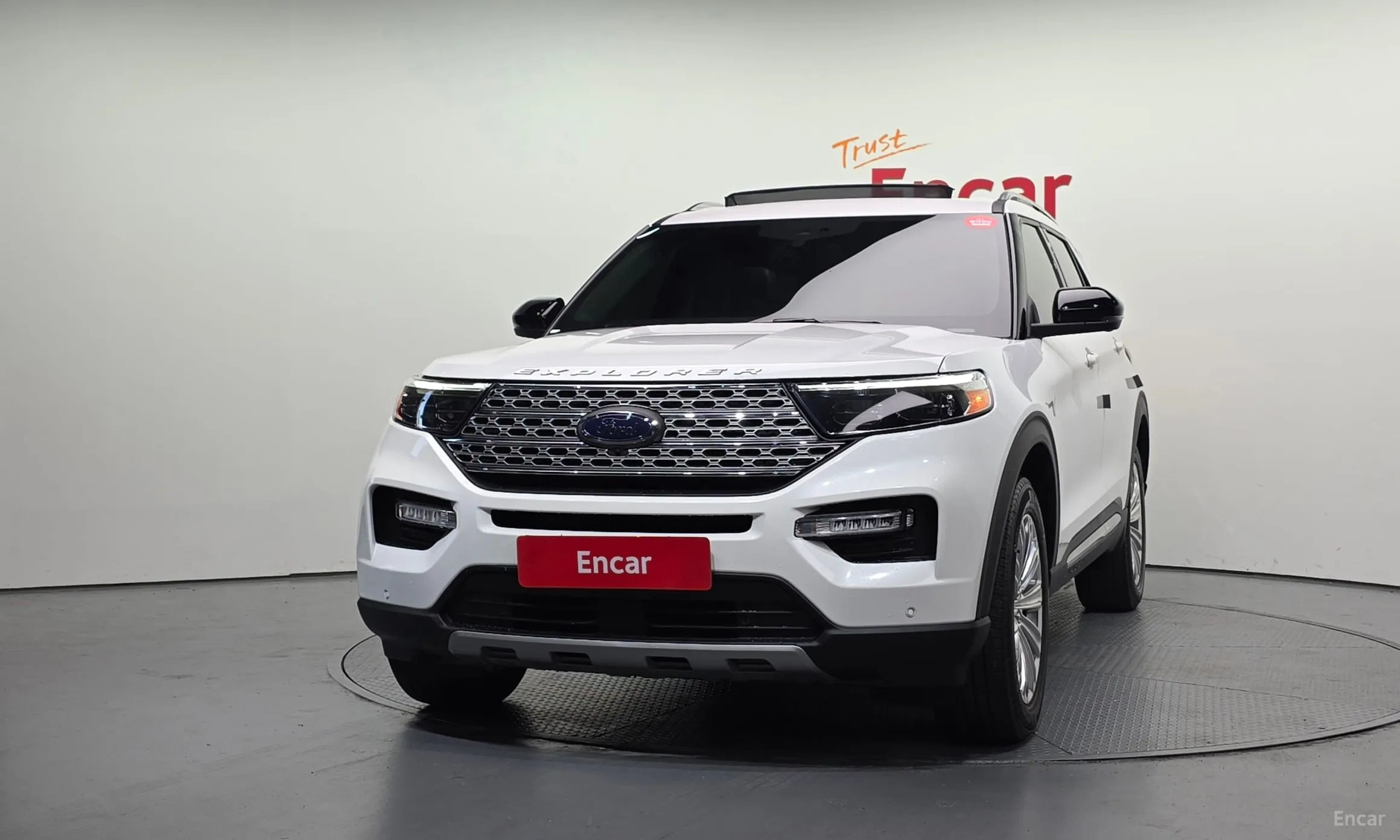 Ford Explorer 6th Generation превью 3