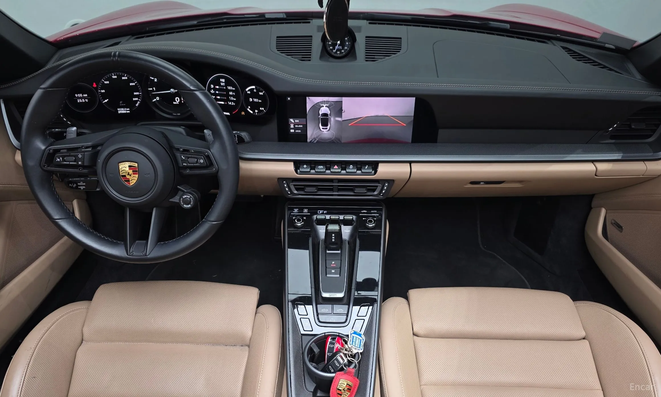 Porsche 911 (992) превью 7