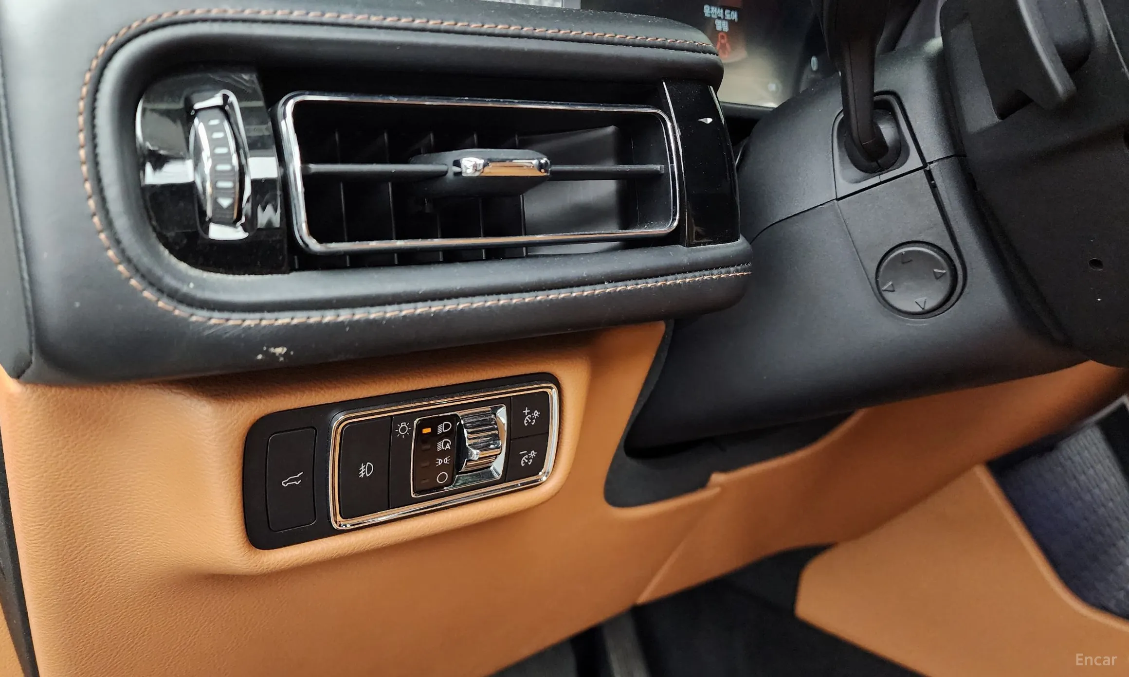 Lincoln Aviator 2nd Generation превью 16