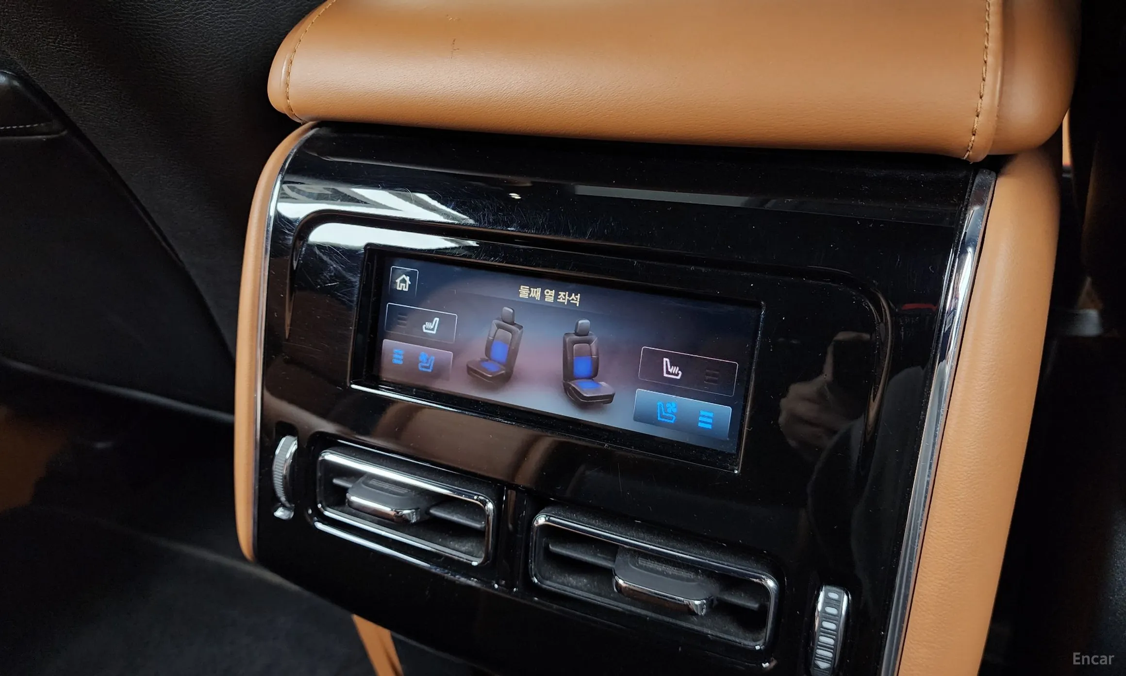 Lincoln Aviator 2nd Generation превью 19