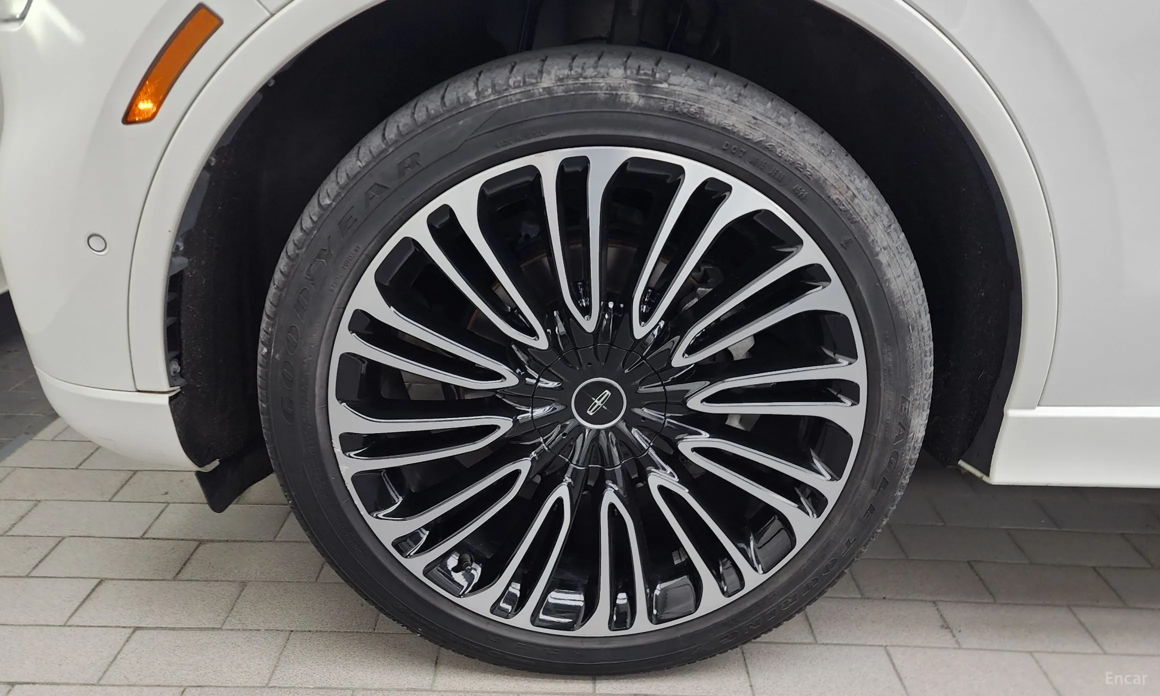 Lincoln Aviator 2nd Generation превью 5