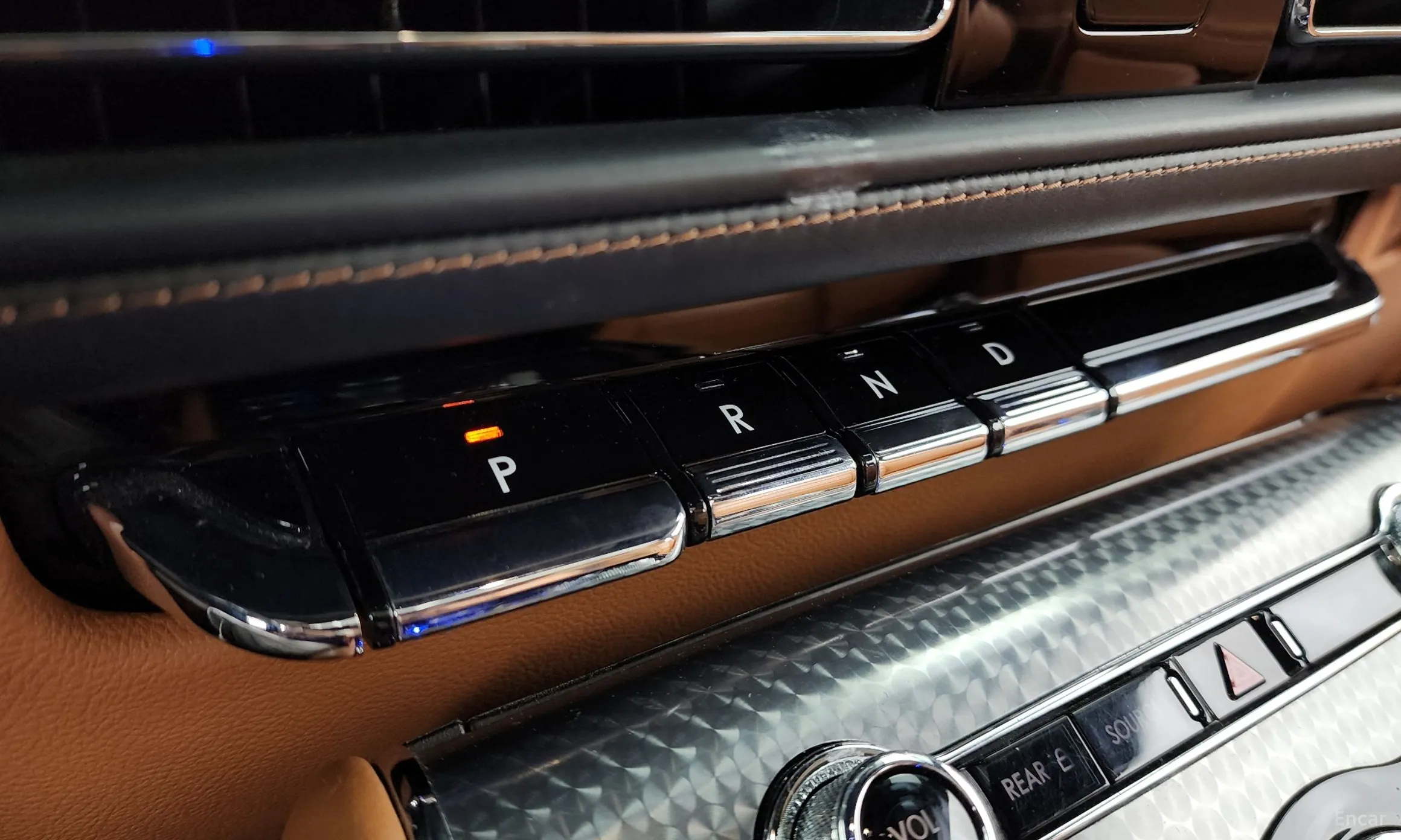 Lincoln Aviator 2nd Generation превью 9