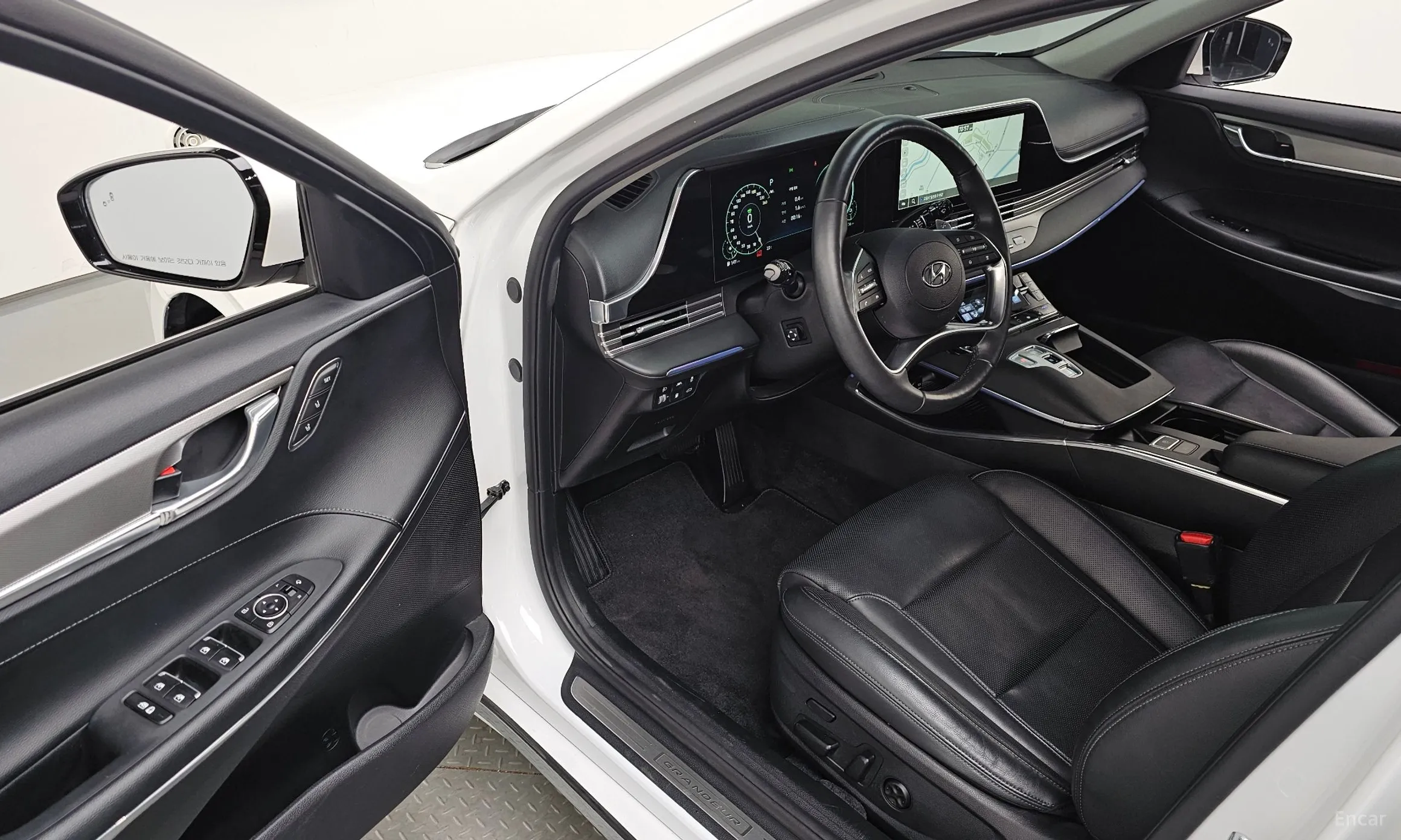 Hyundai Grandeur IG Hybrid превью 10