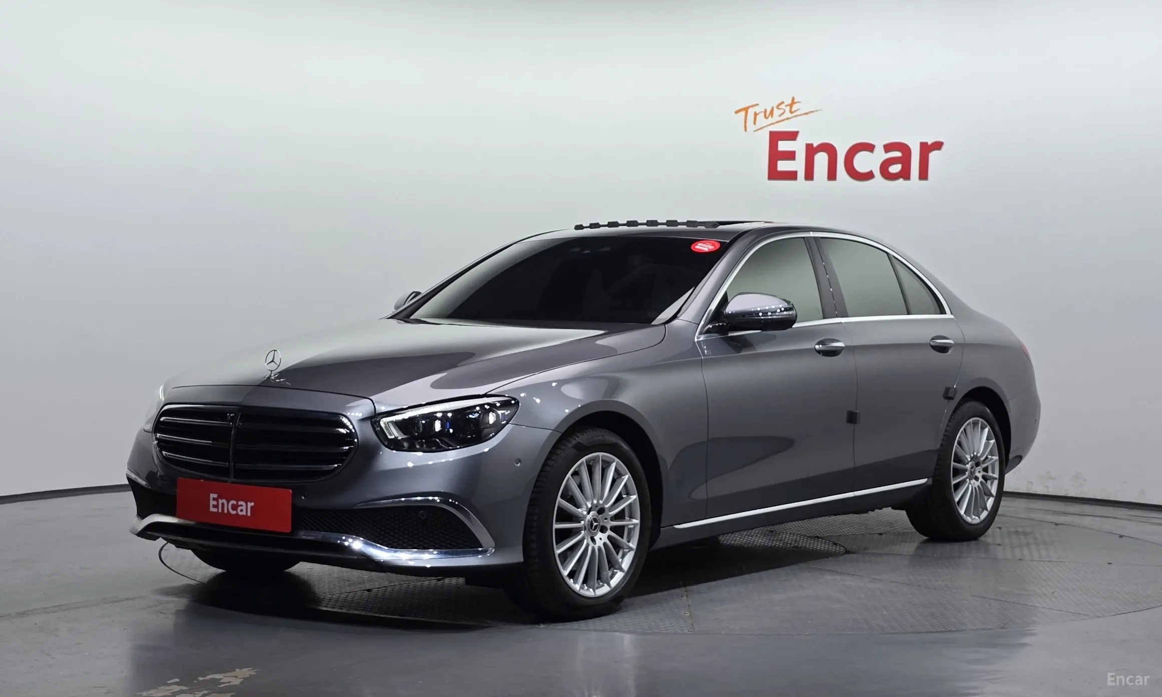 Mercedes Benz E-Class W213