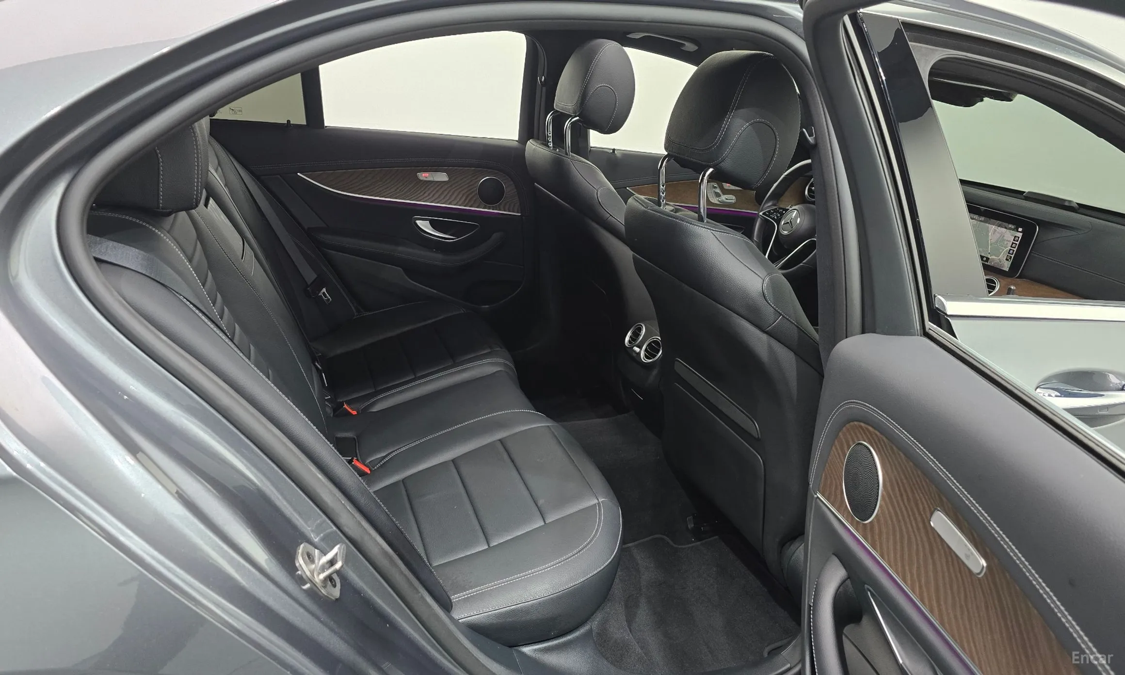 Mercedes Benz E-Class W213 превью 11
