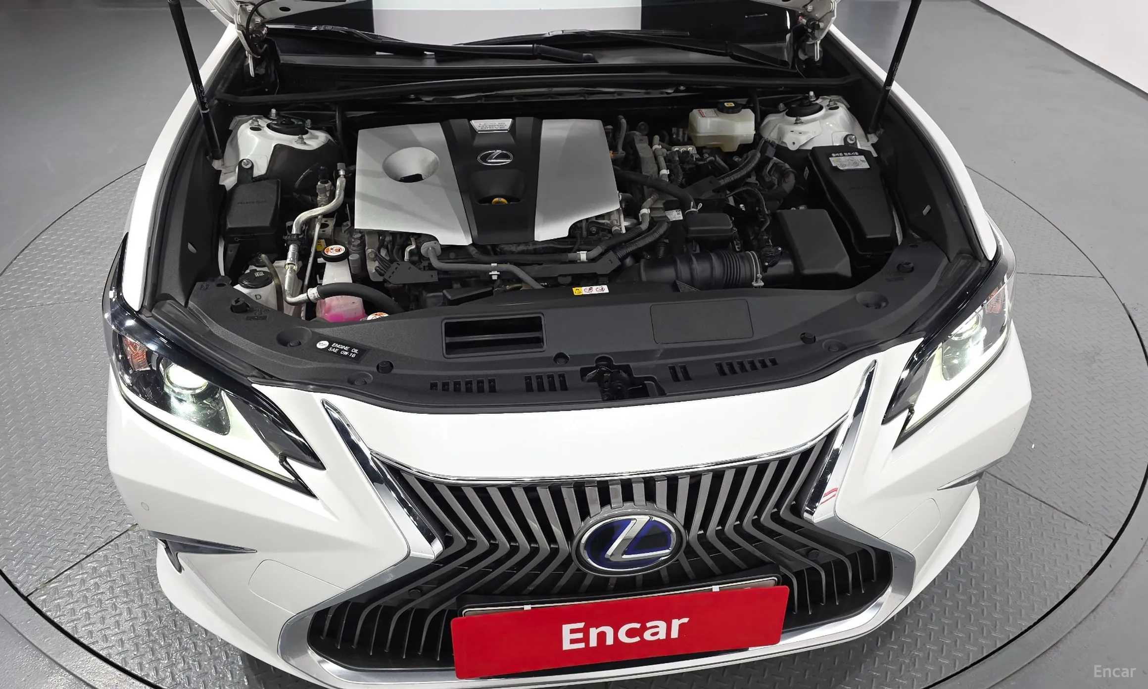 Lexus ES300h 7th Generation превью 6