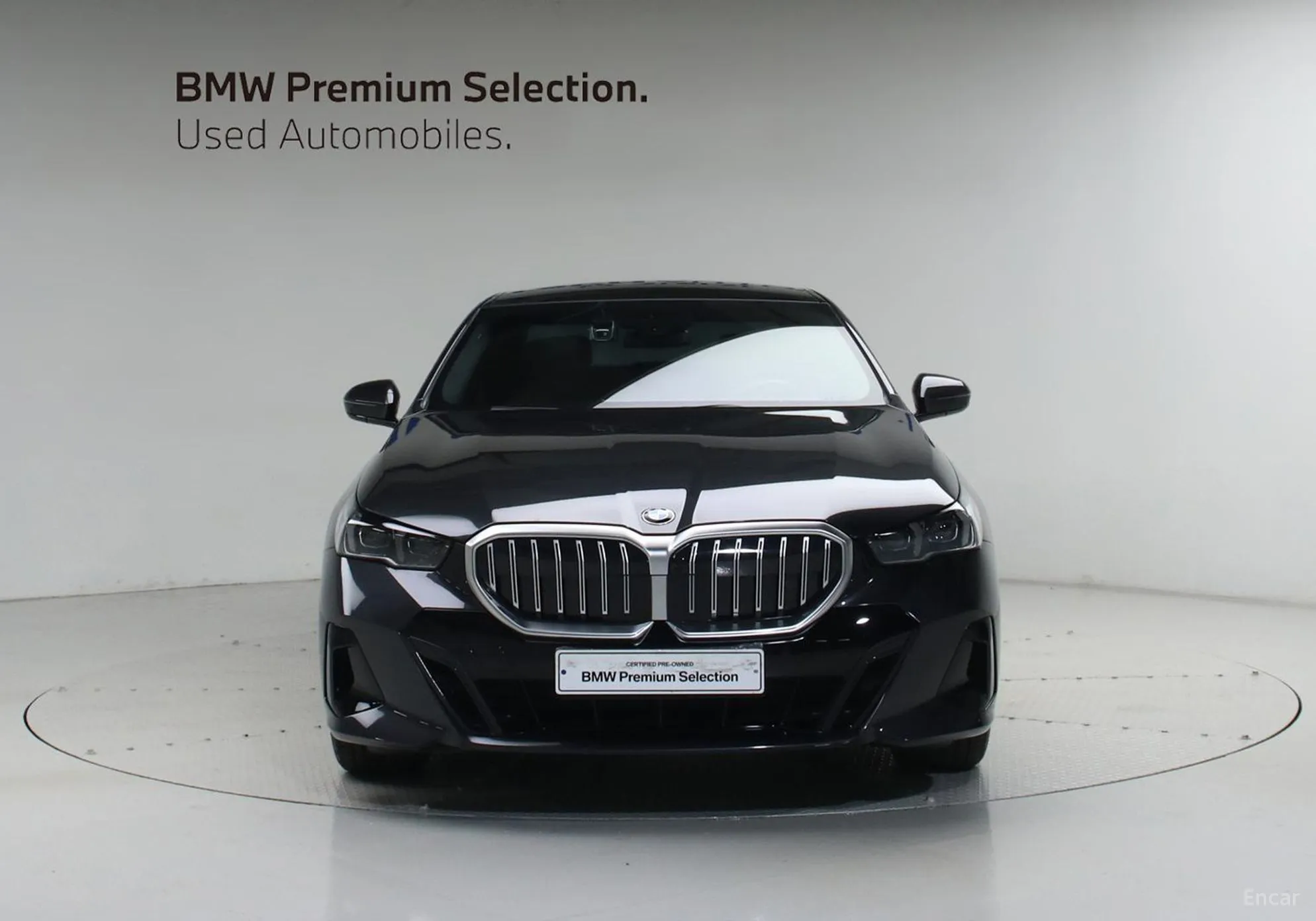 BMW 5 Series (G60)