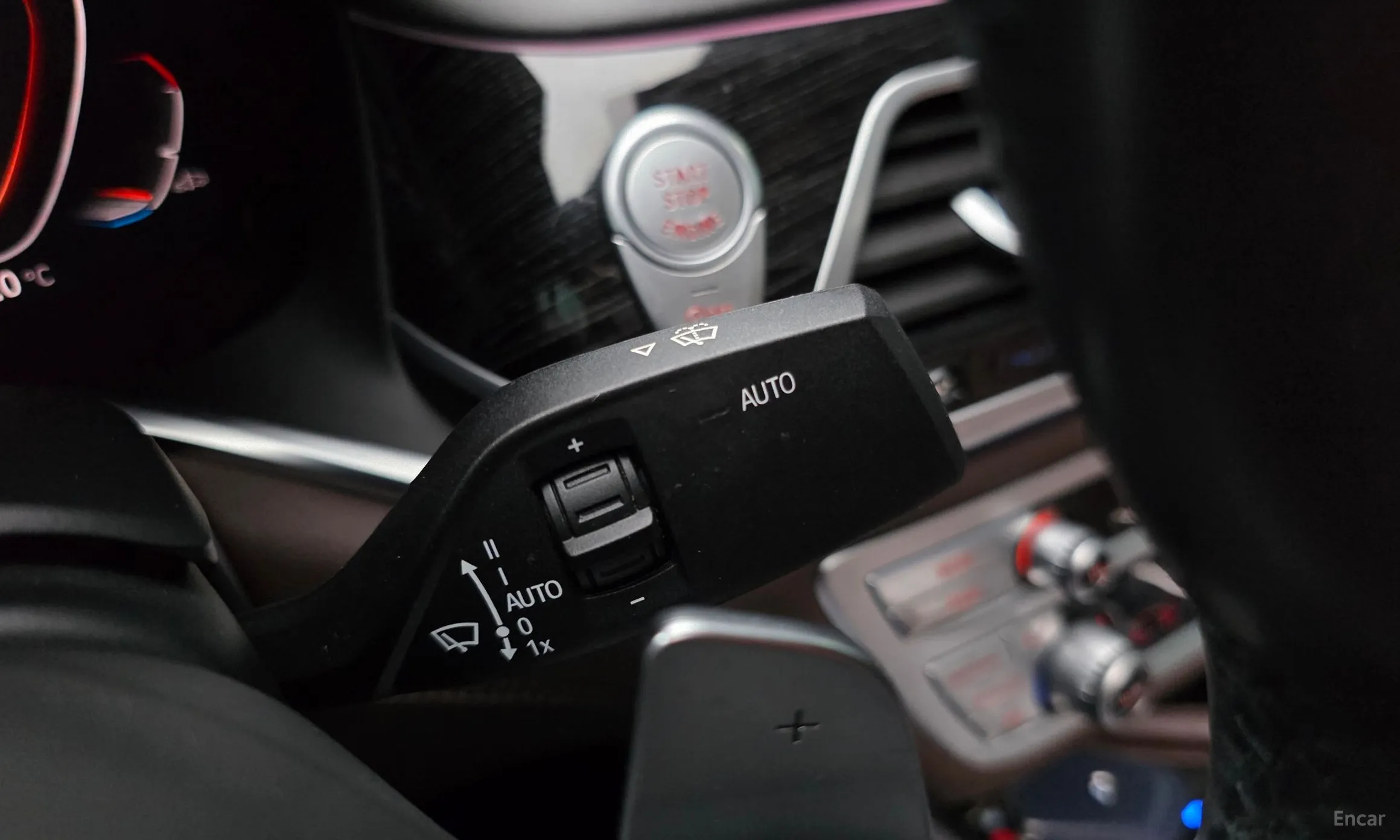 BMW 7 Series (G11) превью 17