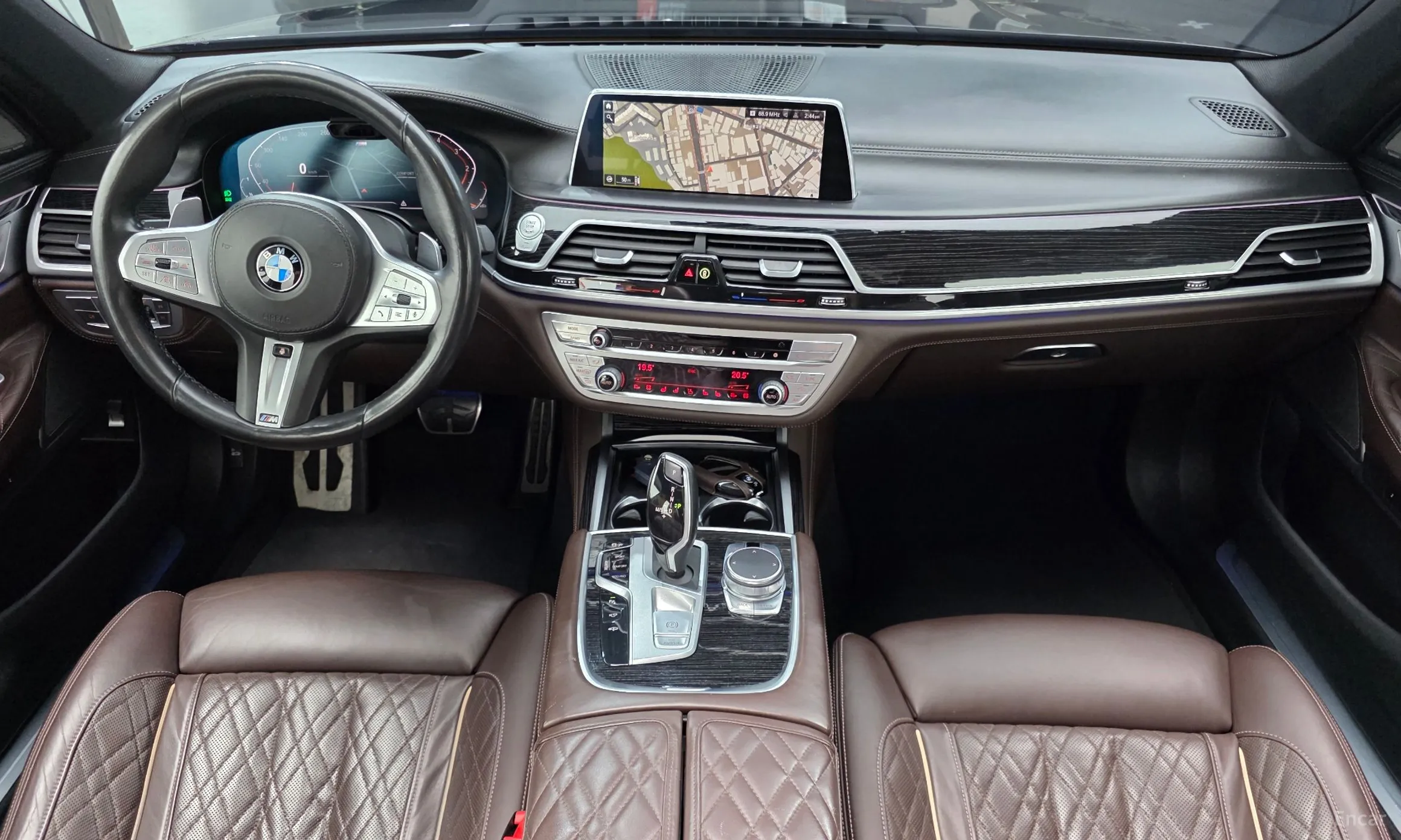 BMW 7 Series (G11) превью 7