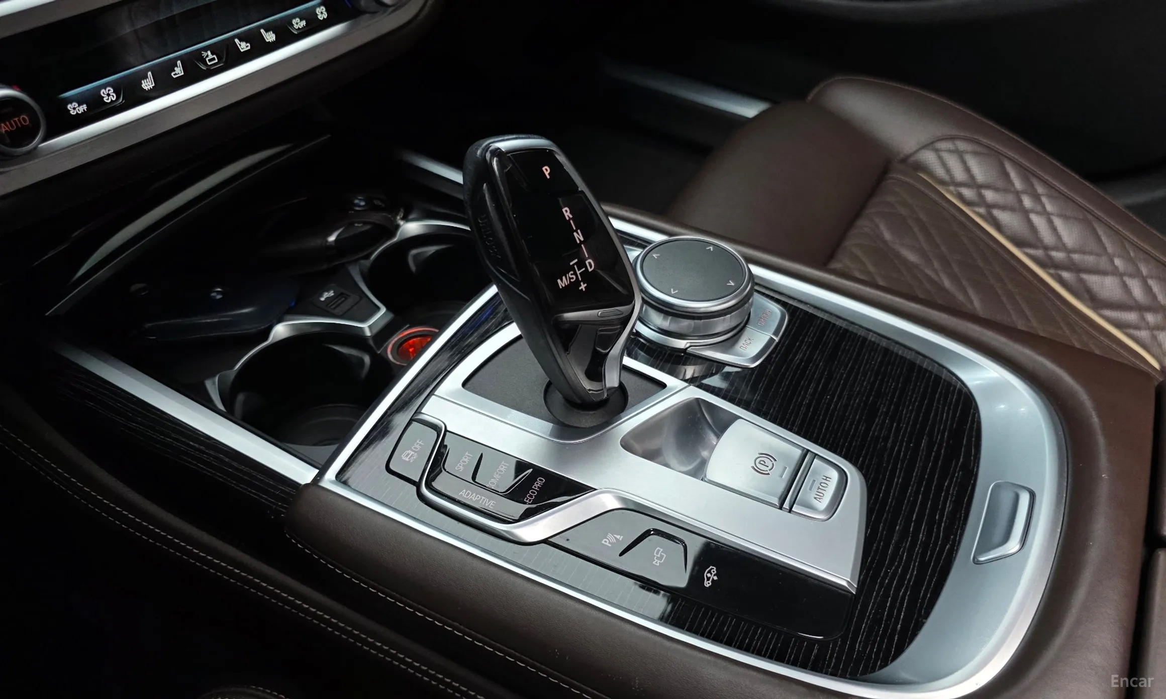 BMW 7 Series (G11) превью 9