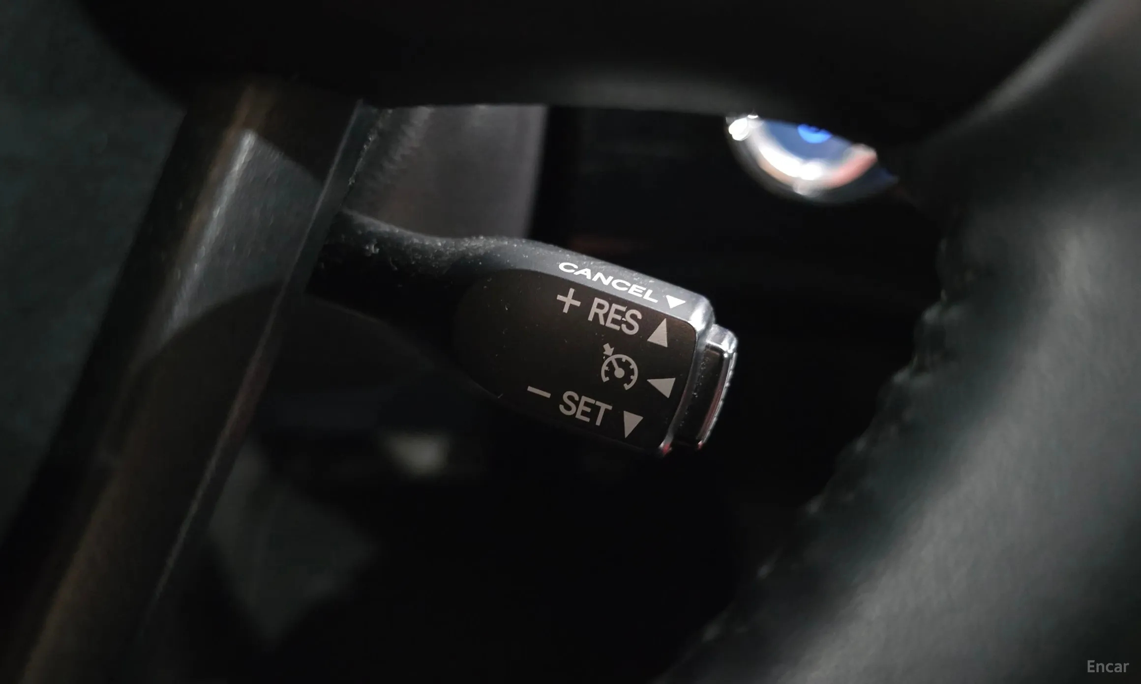 Toyota Prius 4th Generation превью 18