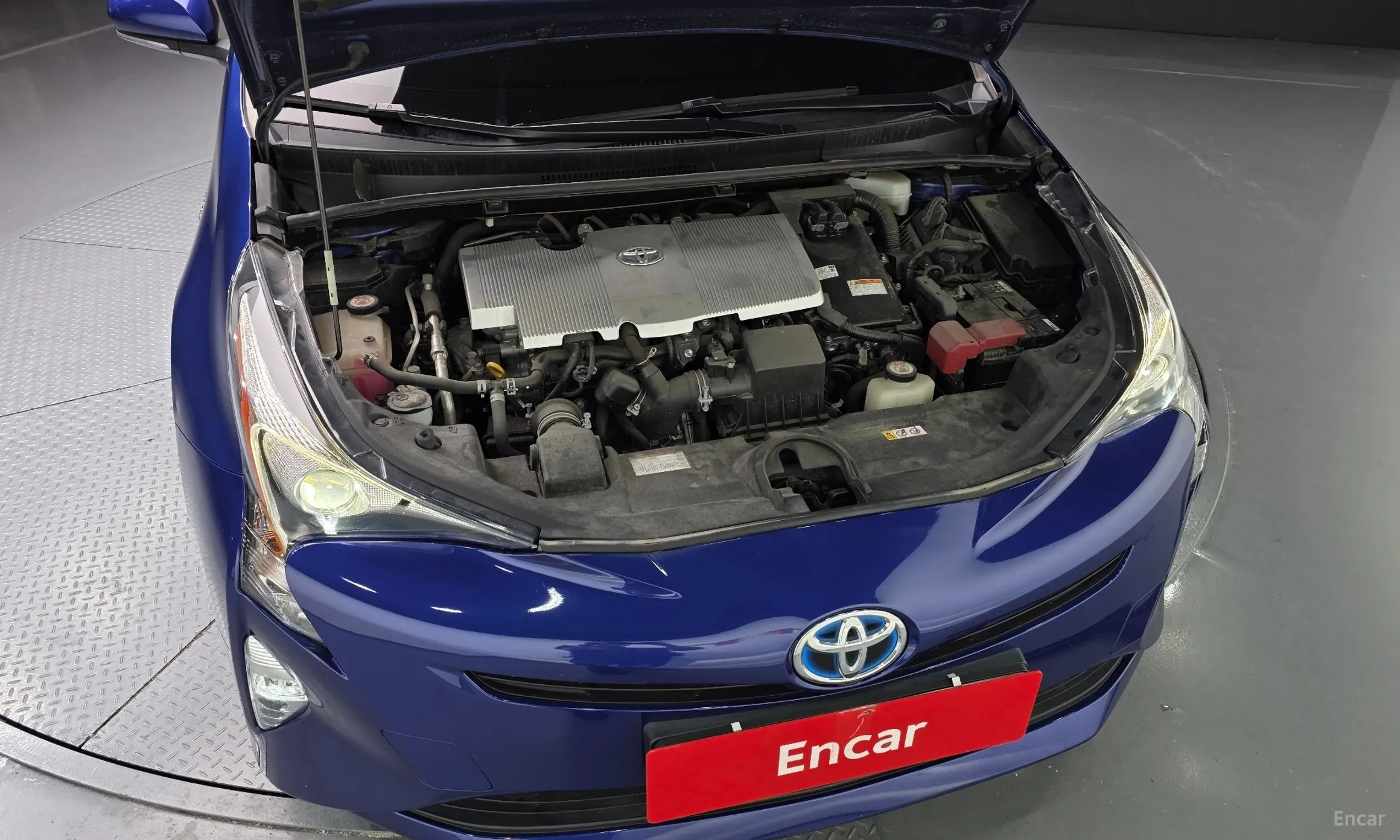 Toyota Prius 4th Generation превью 6