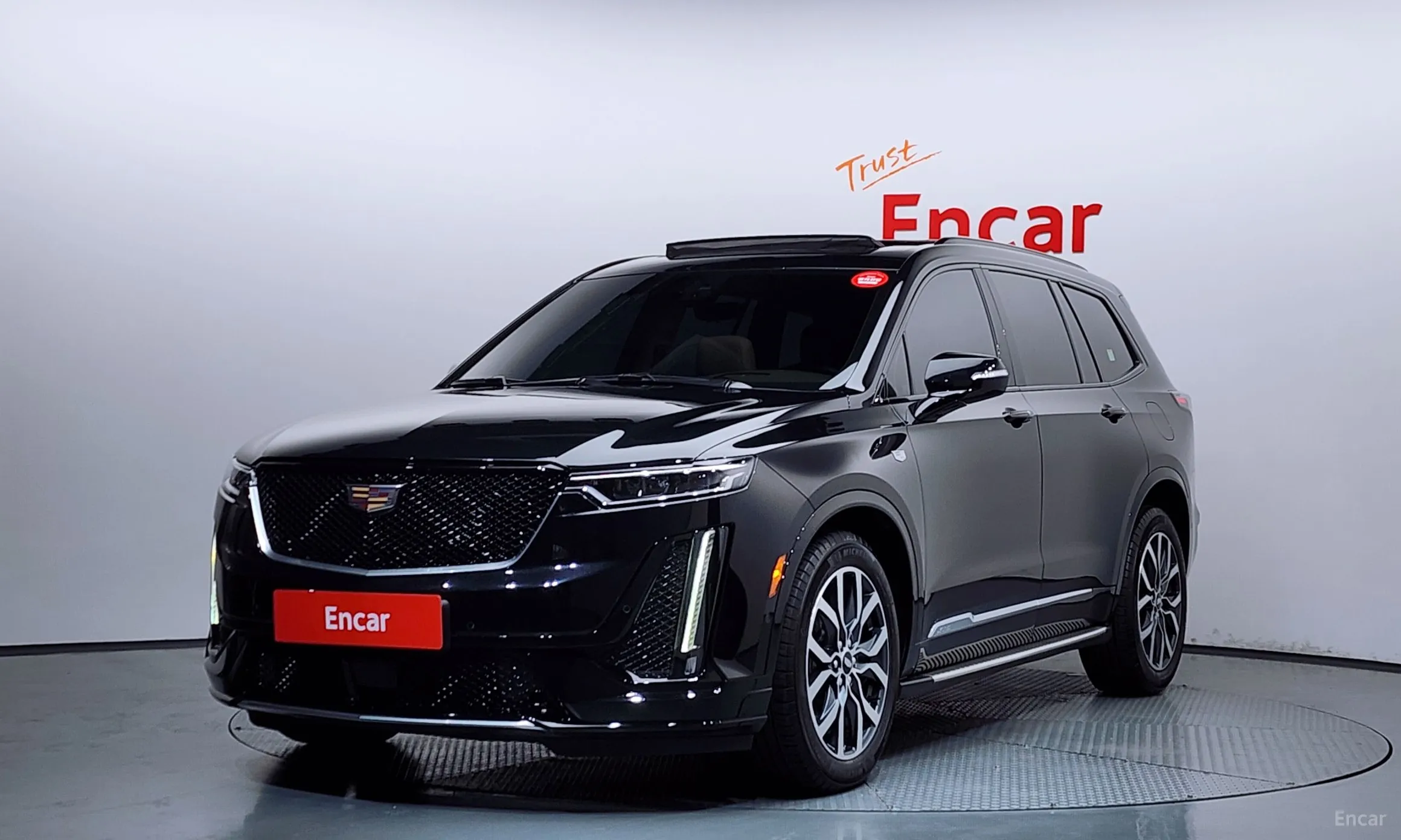 XT6