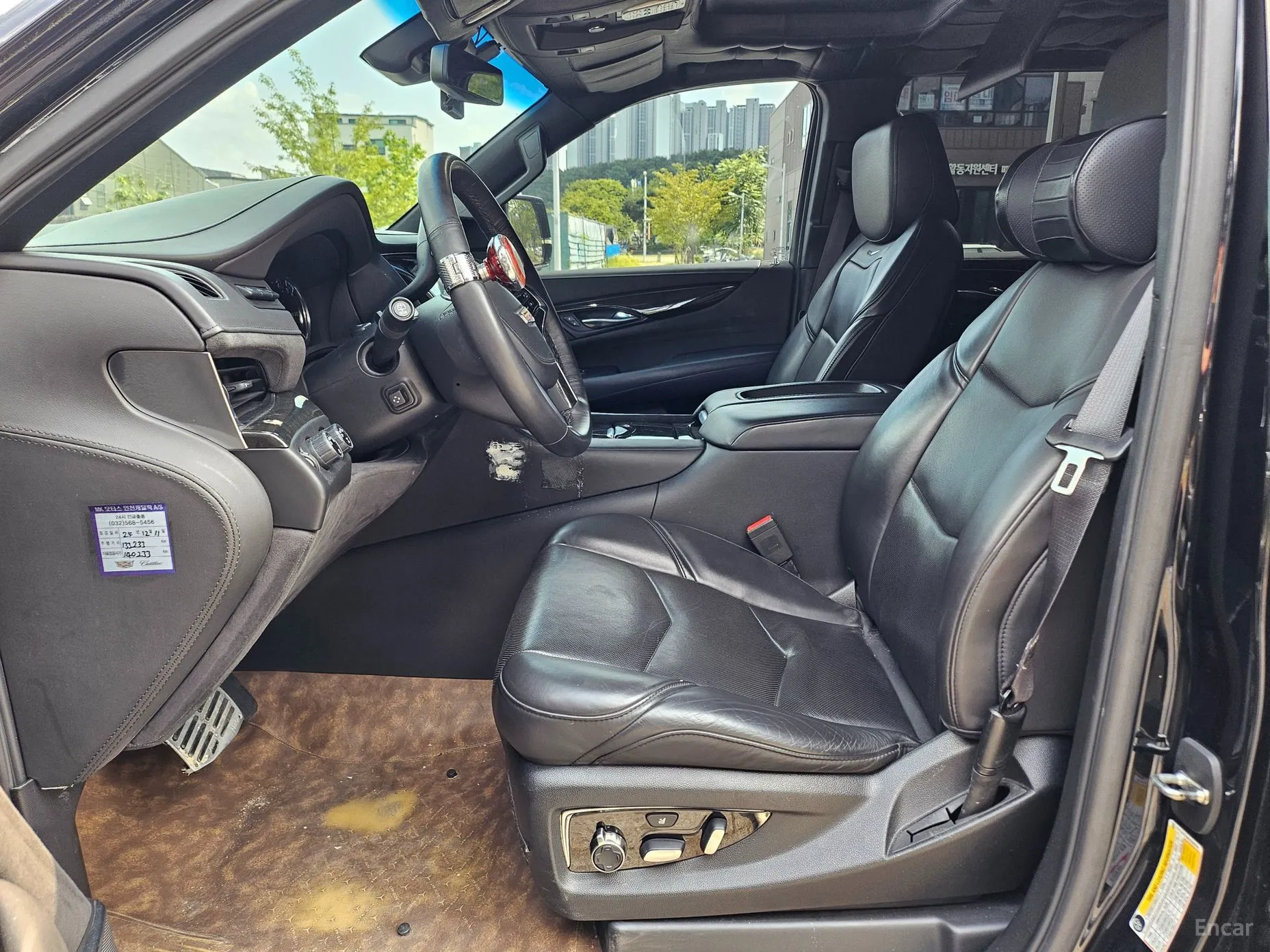 Cadillac Escalade превью 12