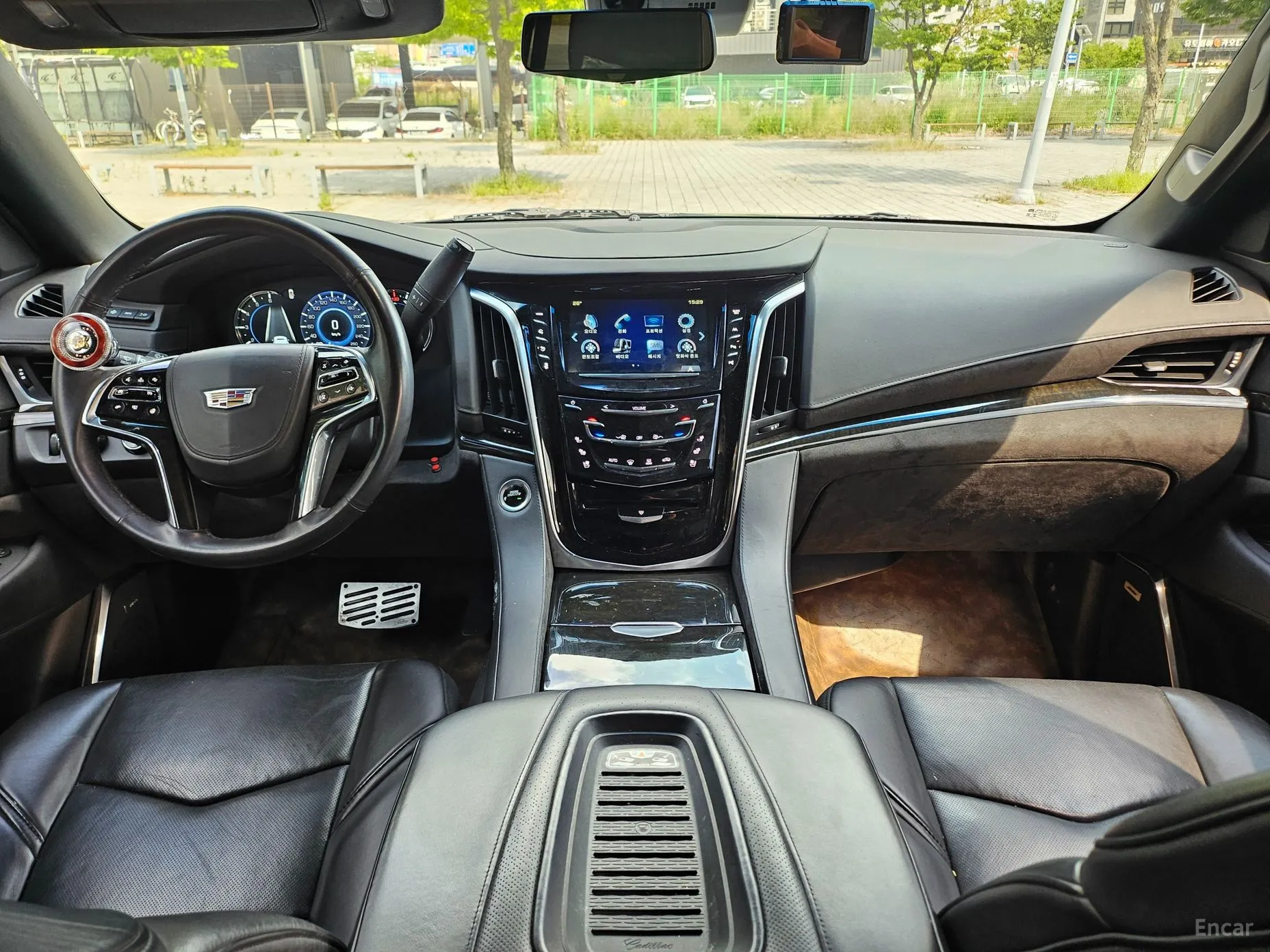 Cadillac Escalade превью 16