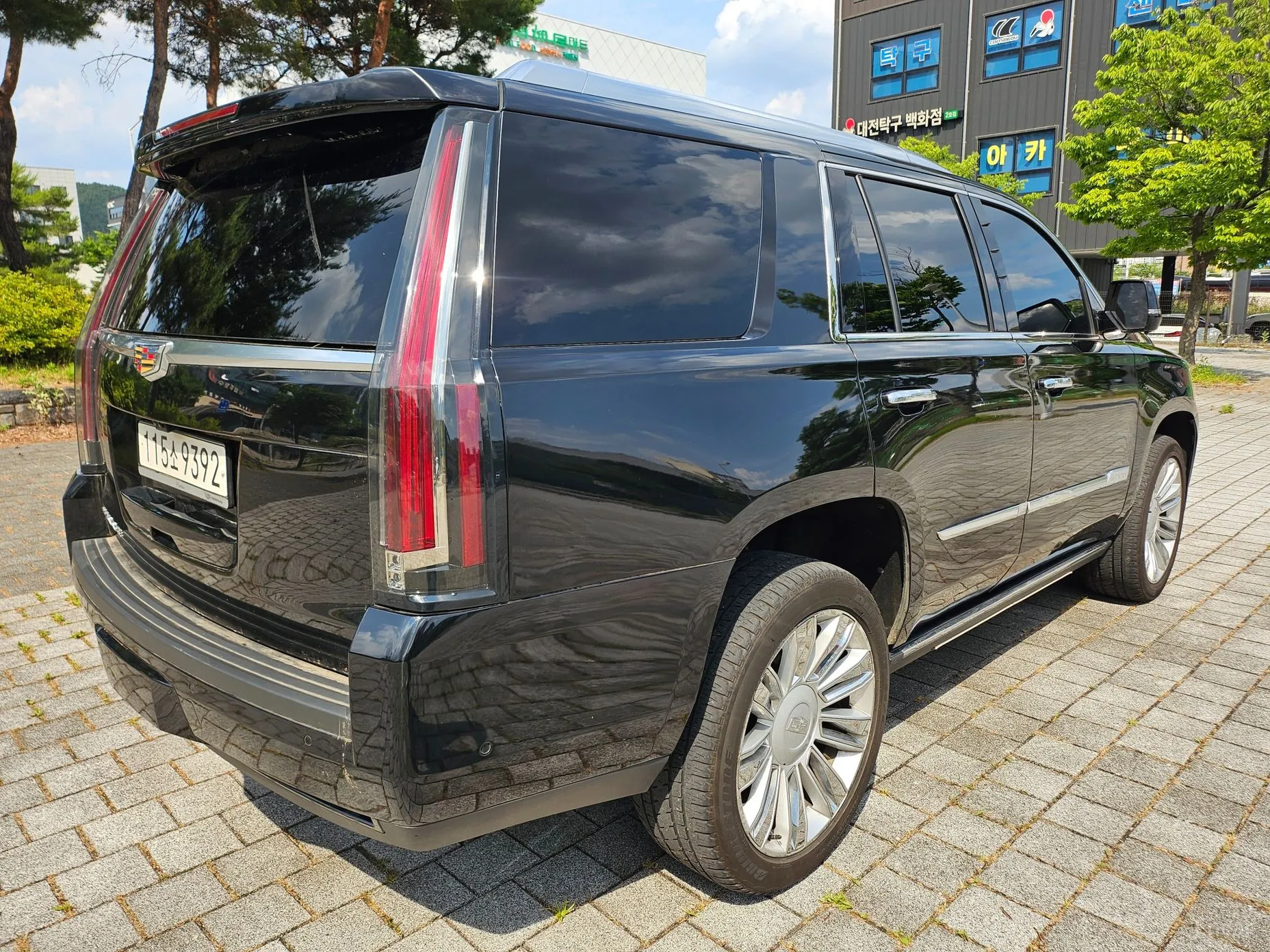 Cadillac Escalade превью 6