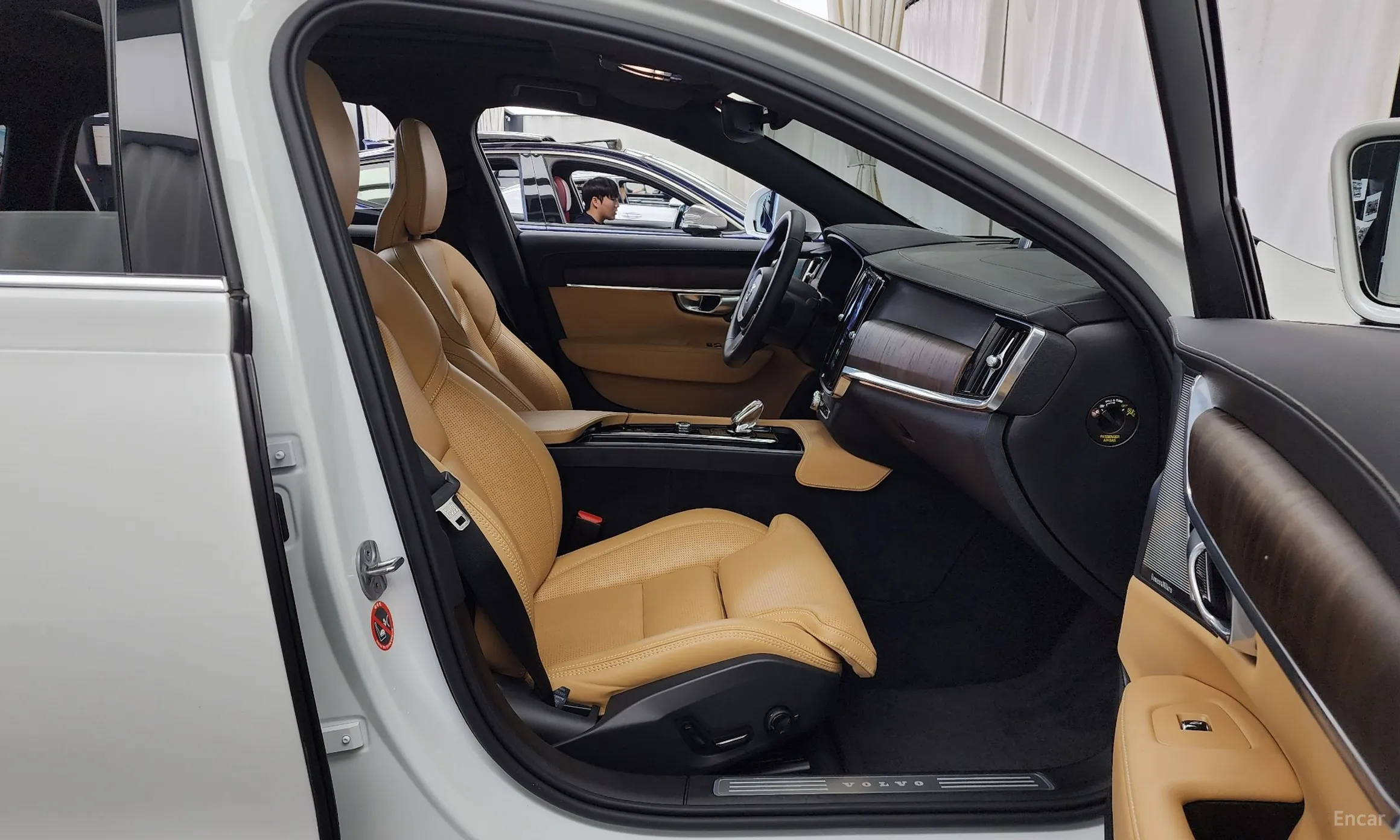 Volvo S90 превью 11