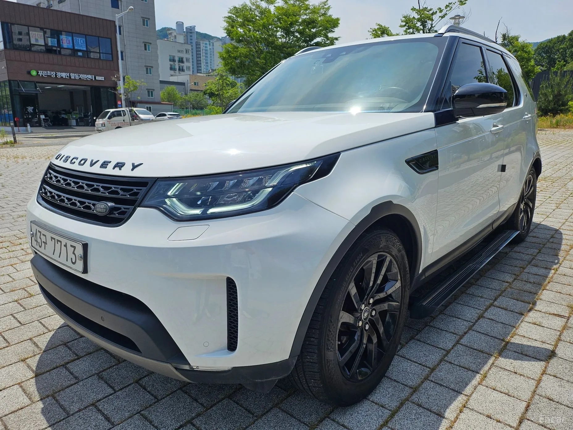 Land Rover Discovery 5 превью 2