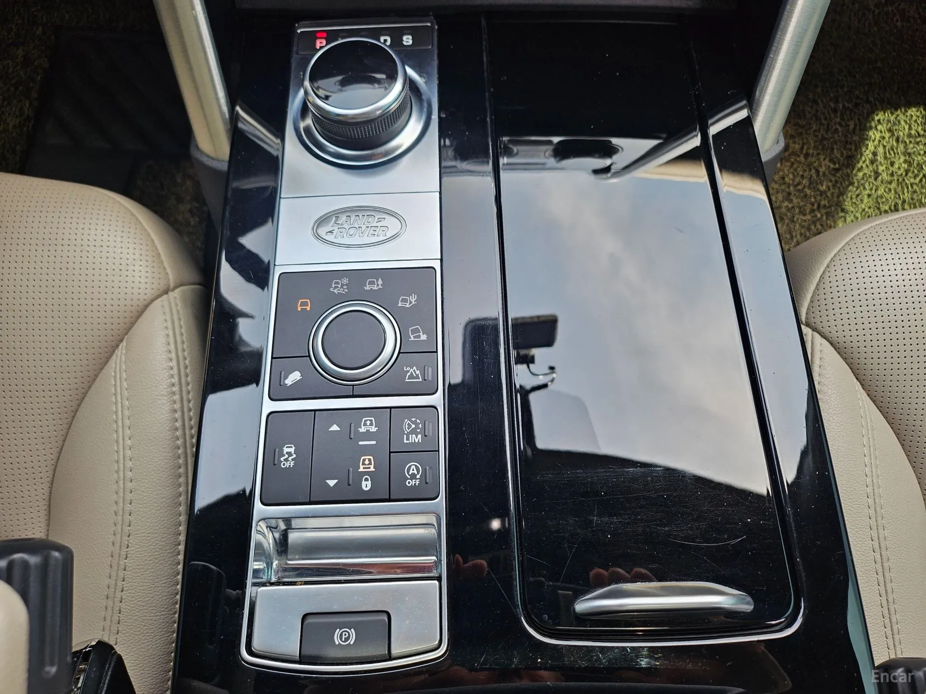 Land Rover Discovery 5 превью 20