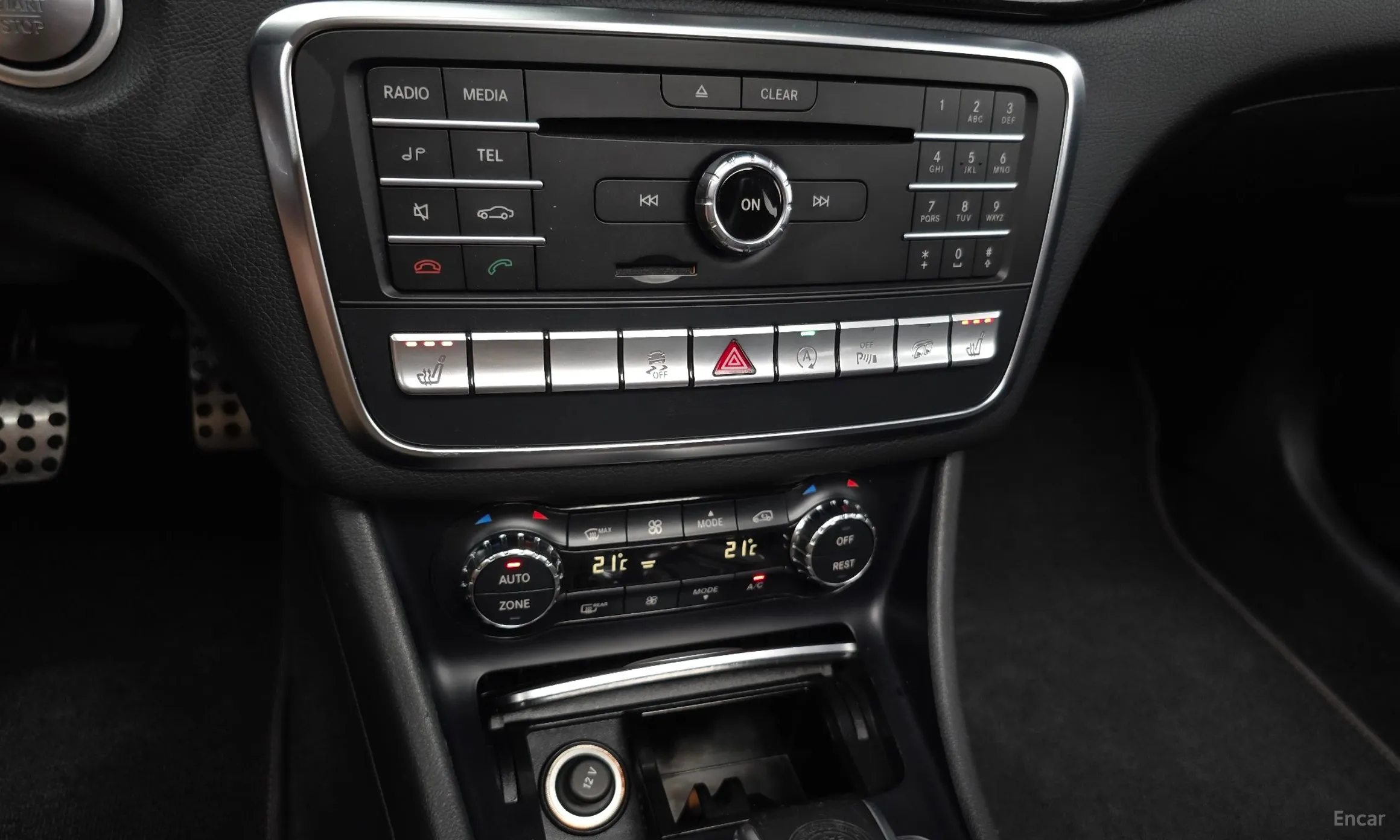 Mercedes Benz GLA-Class X156 превью 16