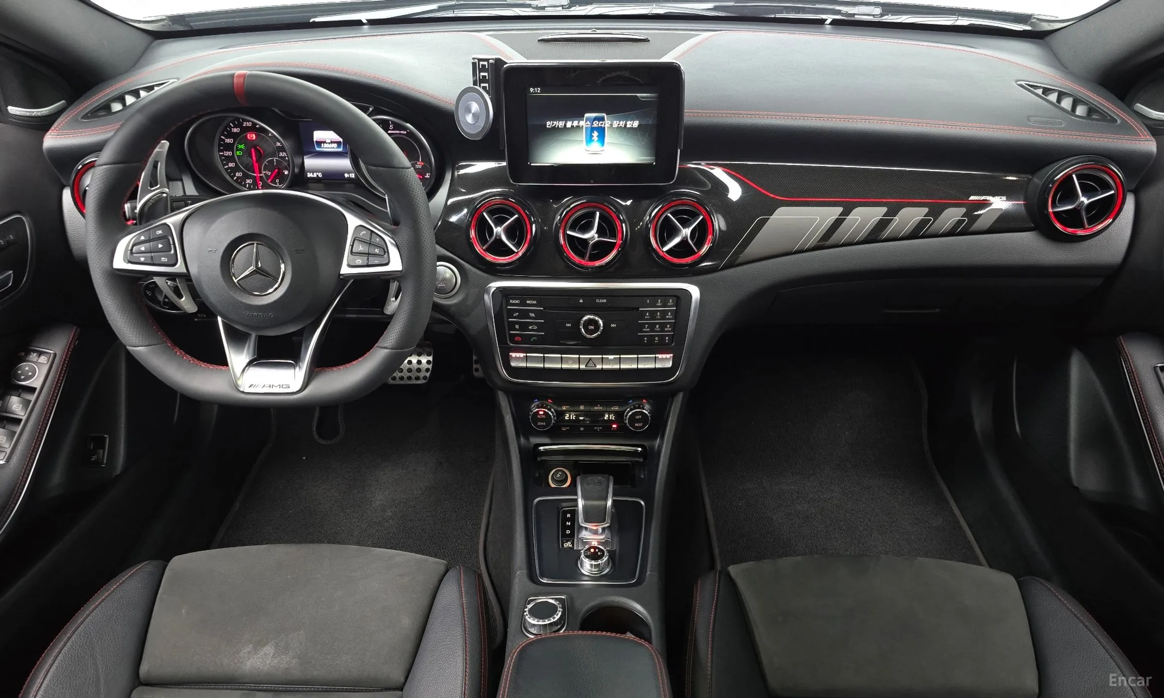 Mercedes Benz GLA-Class X156 превью 7