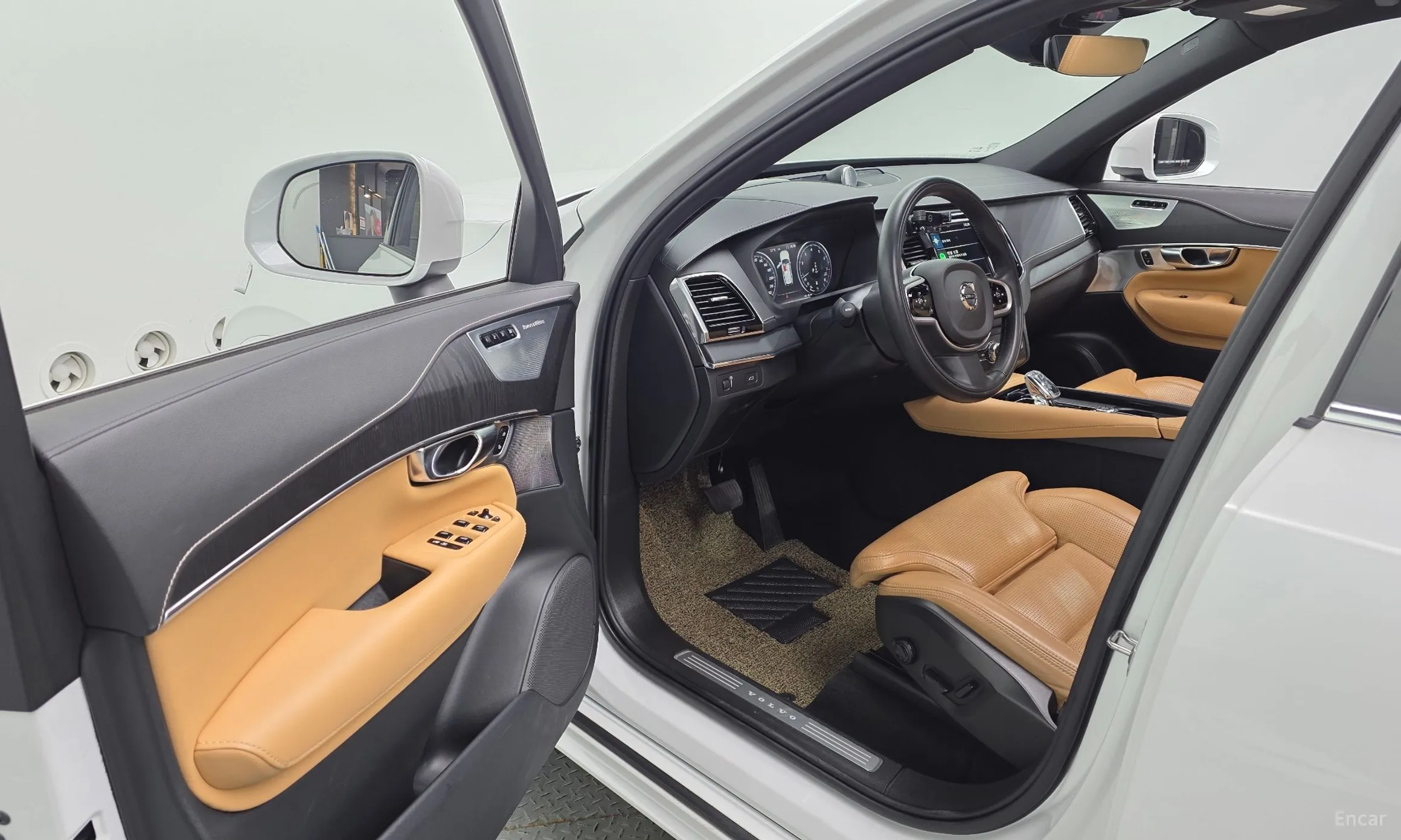 Volvo XC90 Gen 2 превью 10