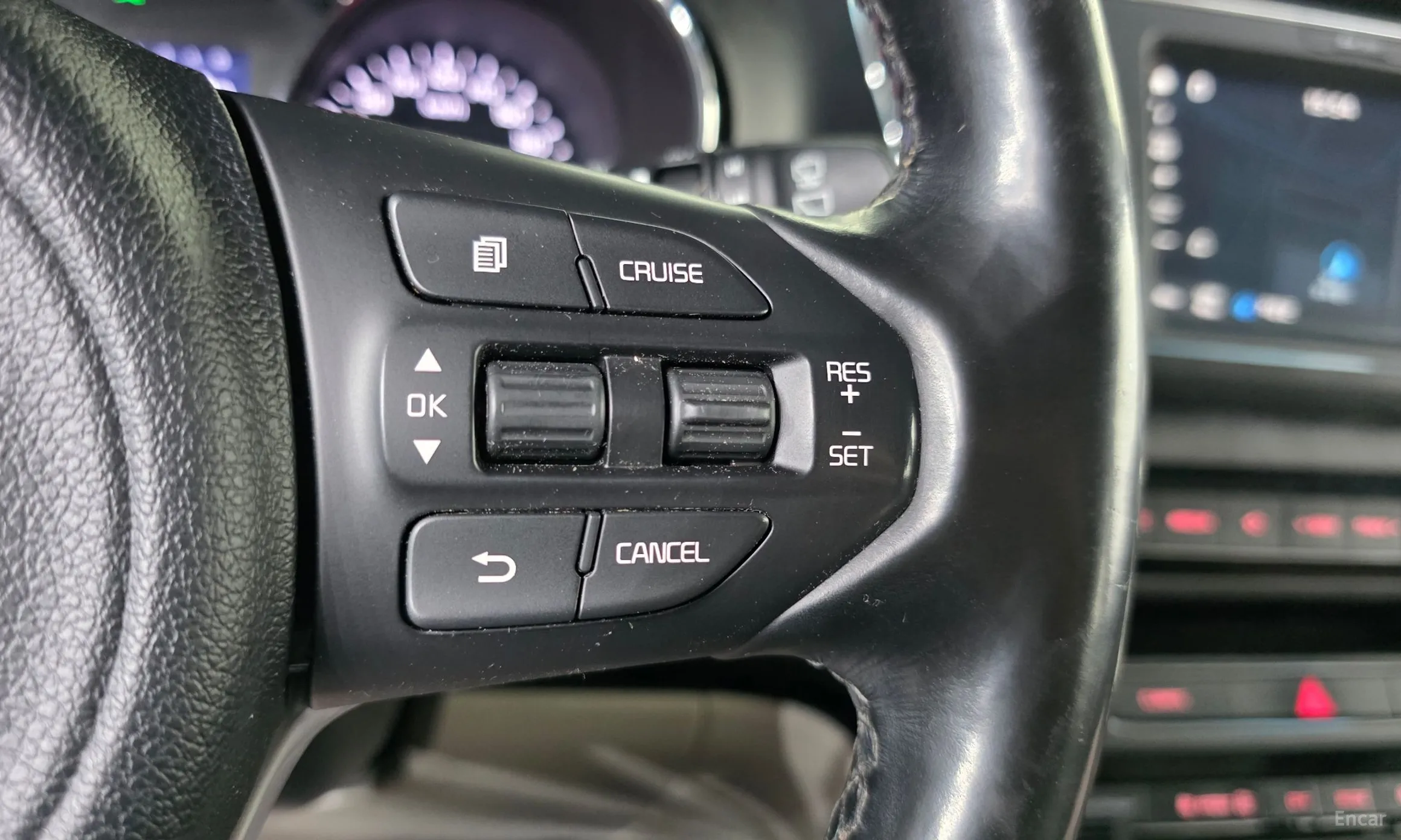 Kia Carnival превью 18