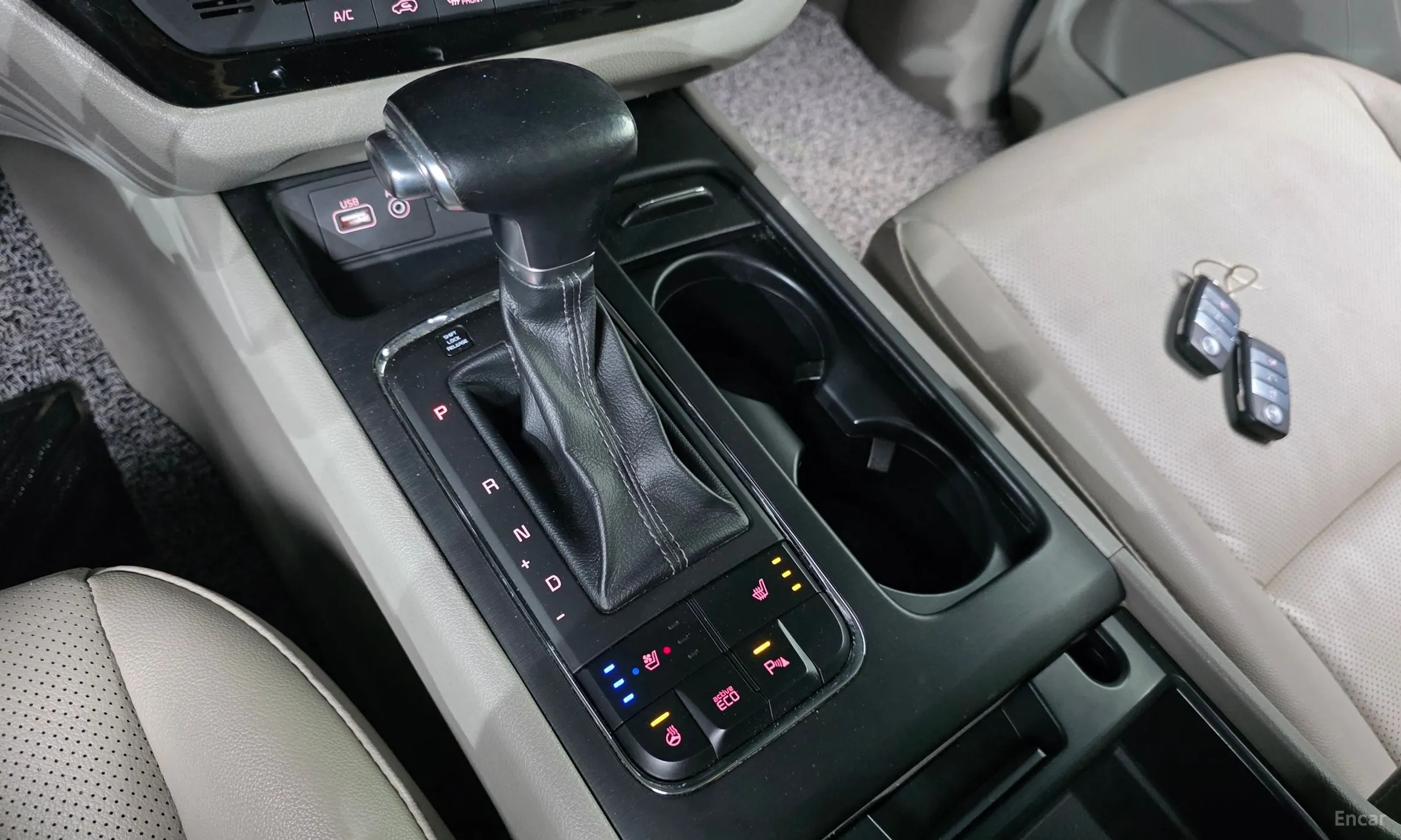 Kia Carnival превью 9
