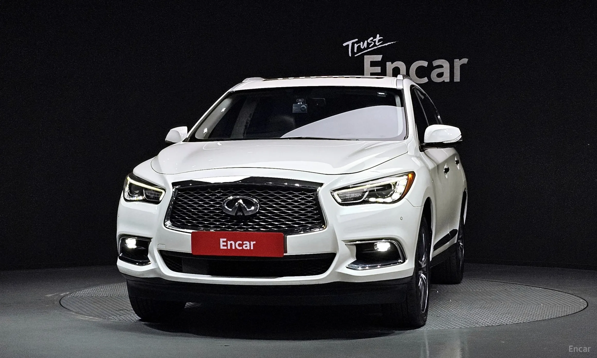 Infiniti QX60 превью 3