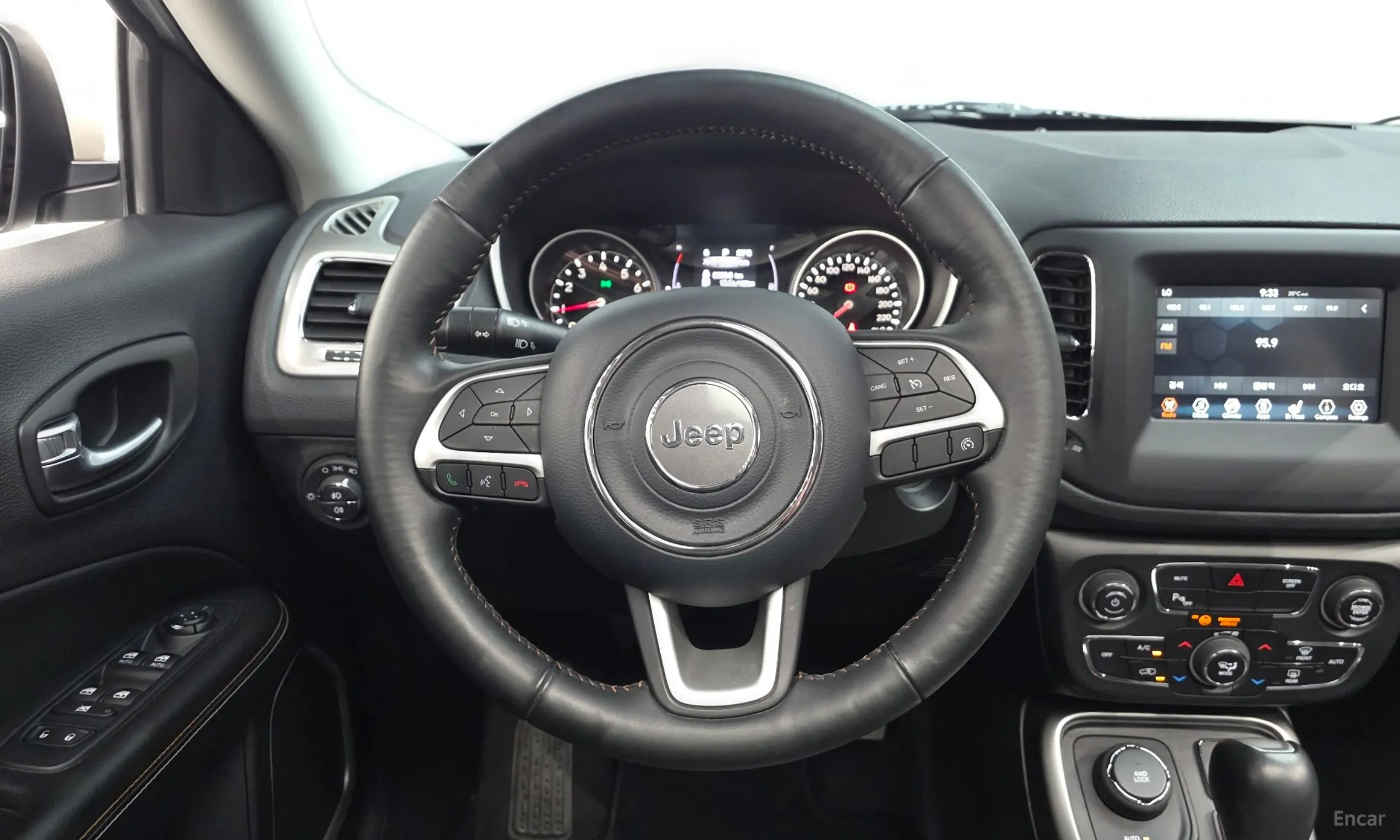 Jeep Compass 2nd Generation превью 12